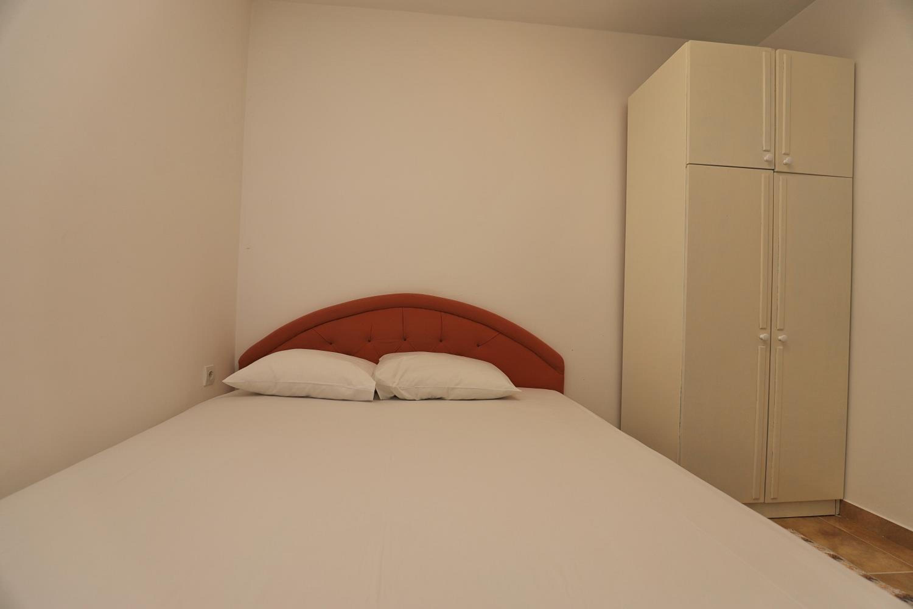 Two-Bedroom Apartment photo 2