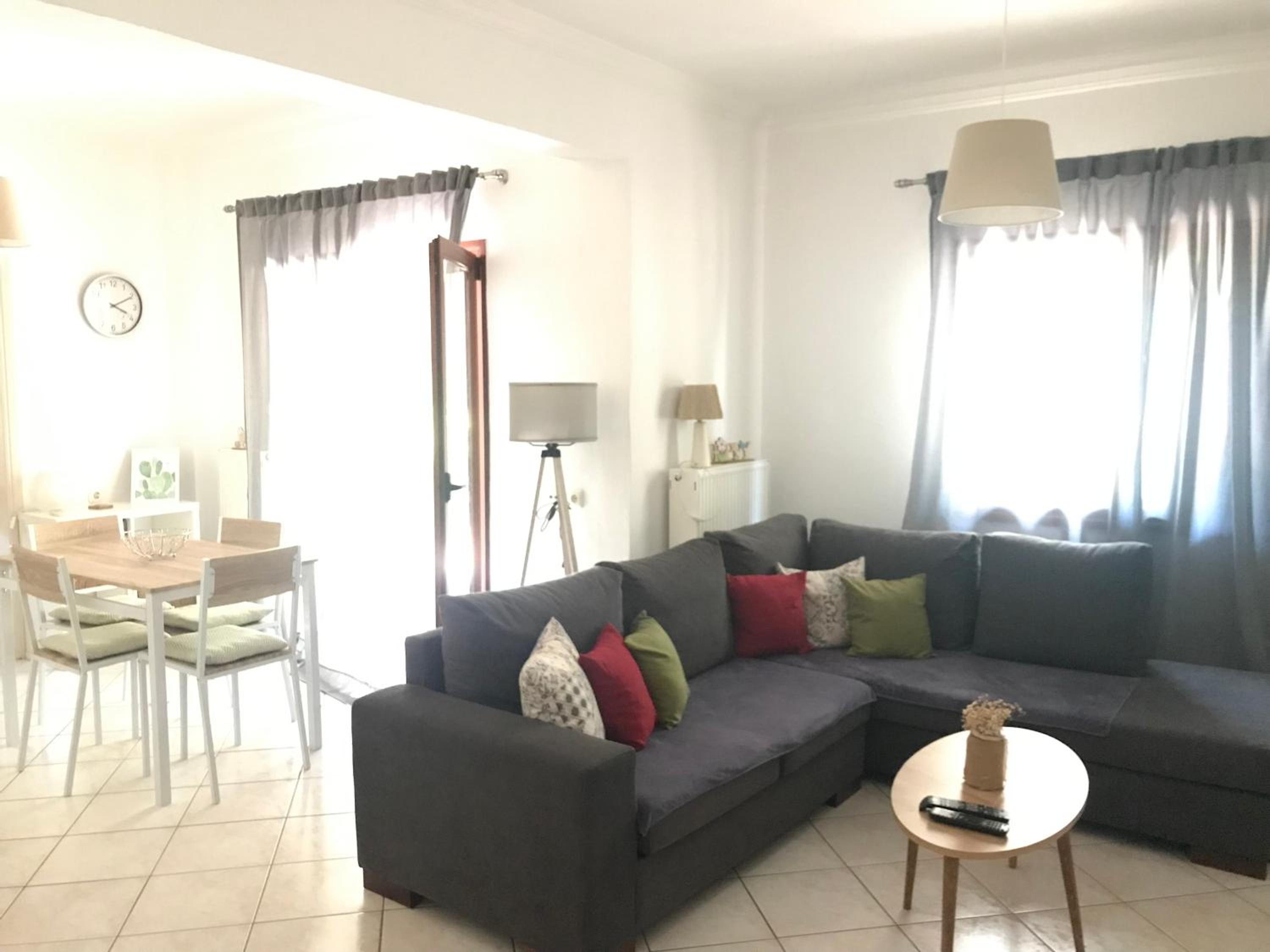 Two-Bedroom Apartment - Photo 7