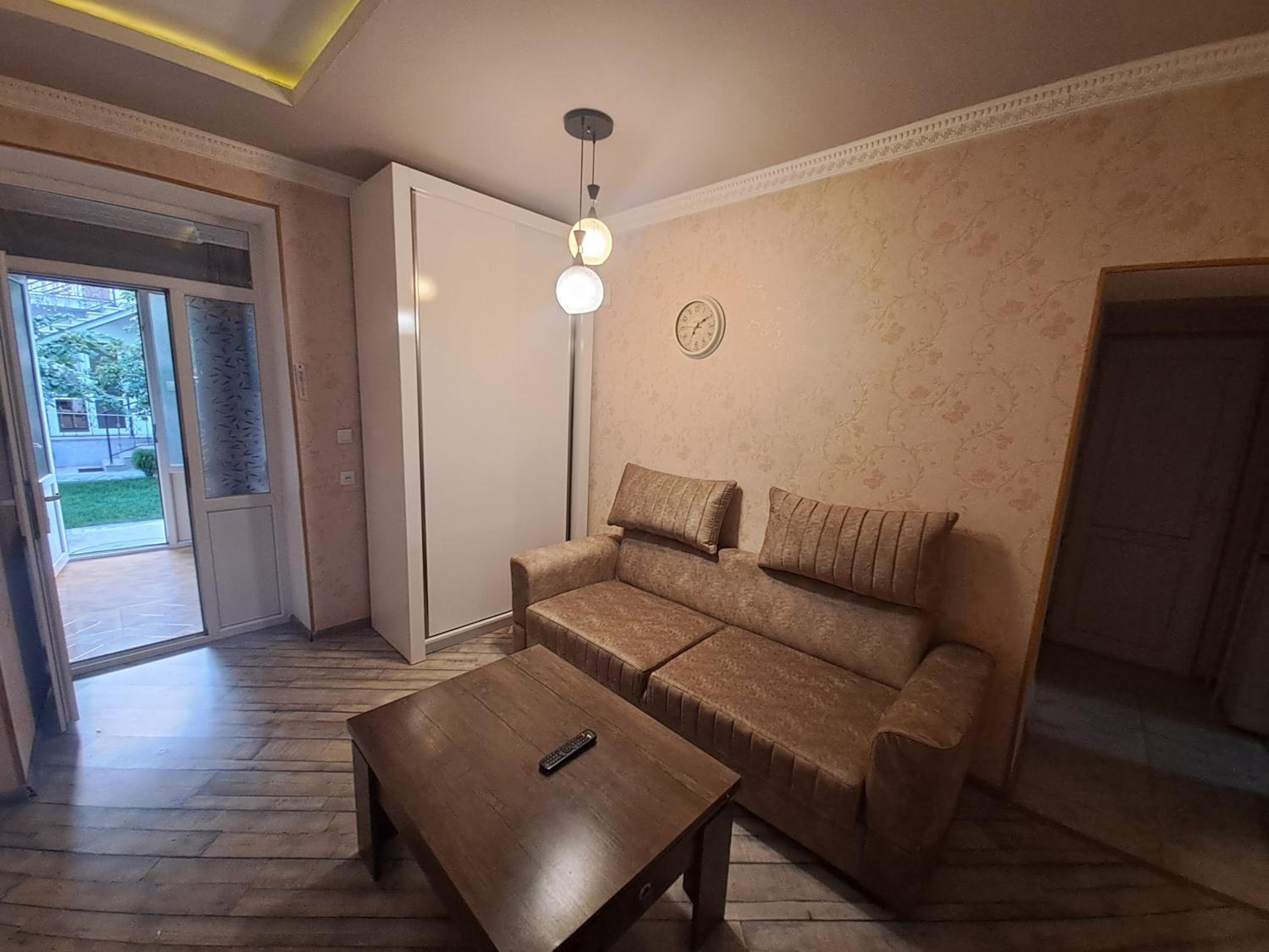 Family Room - Photo 9