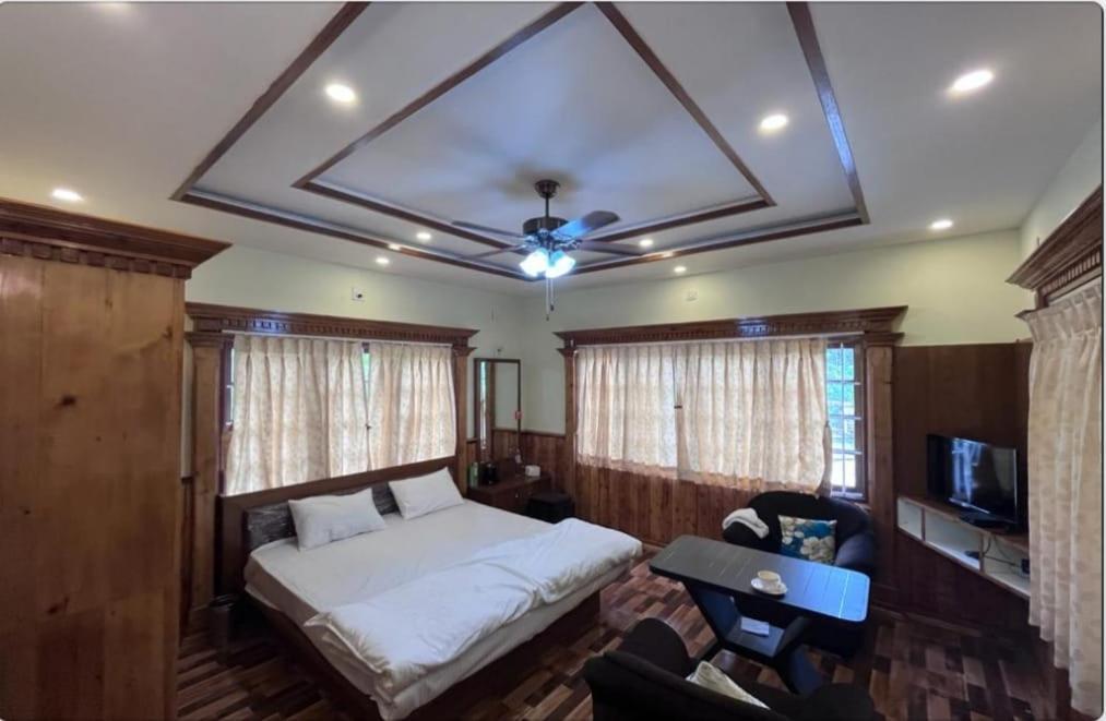 Standard Double Room with Fan photo 2