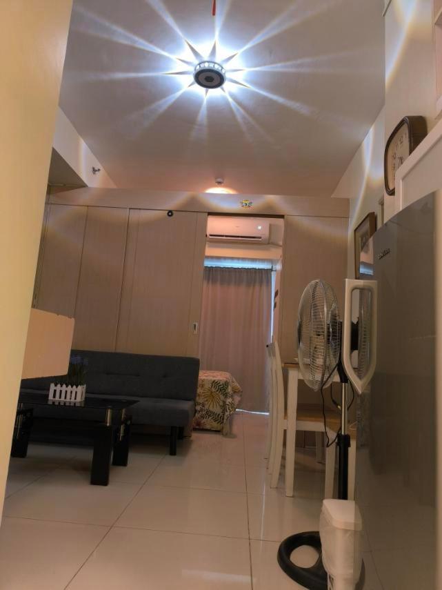 One-Bedroom Apartment - Photo 7