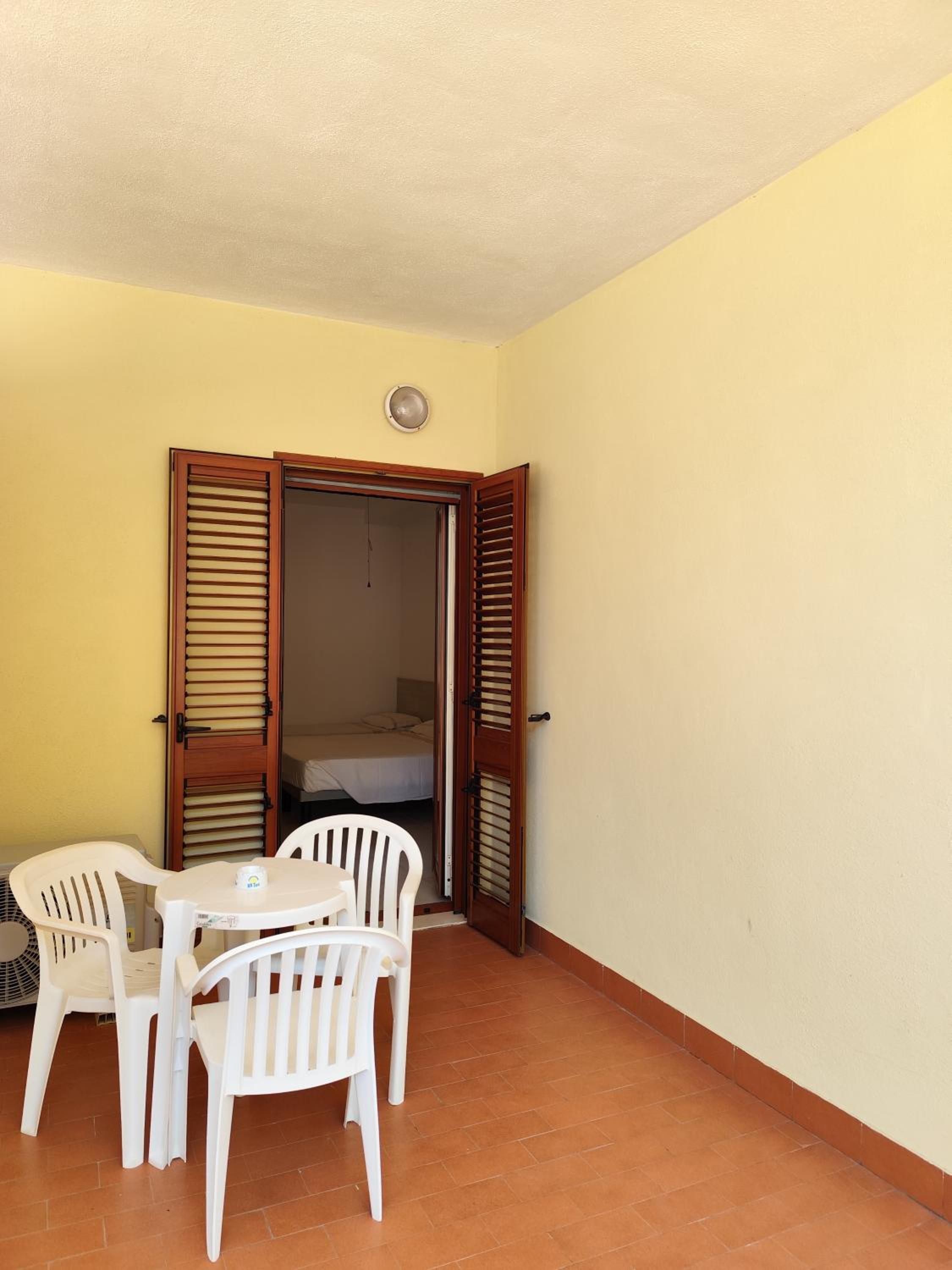 Triple Room - Photo 5