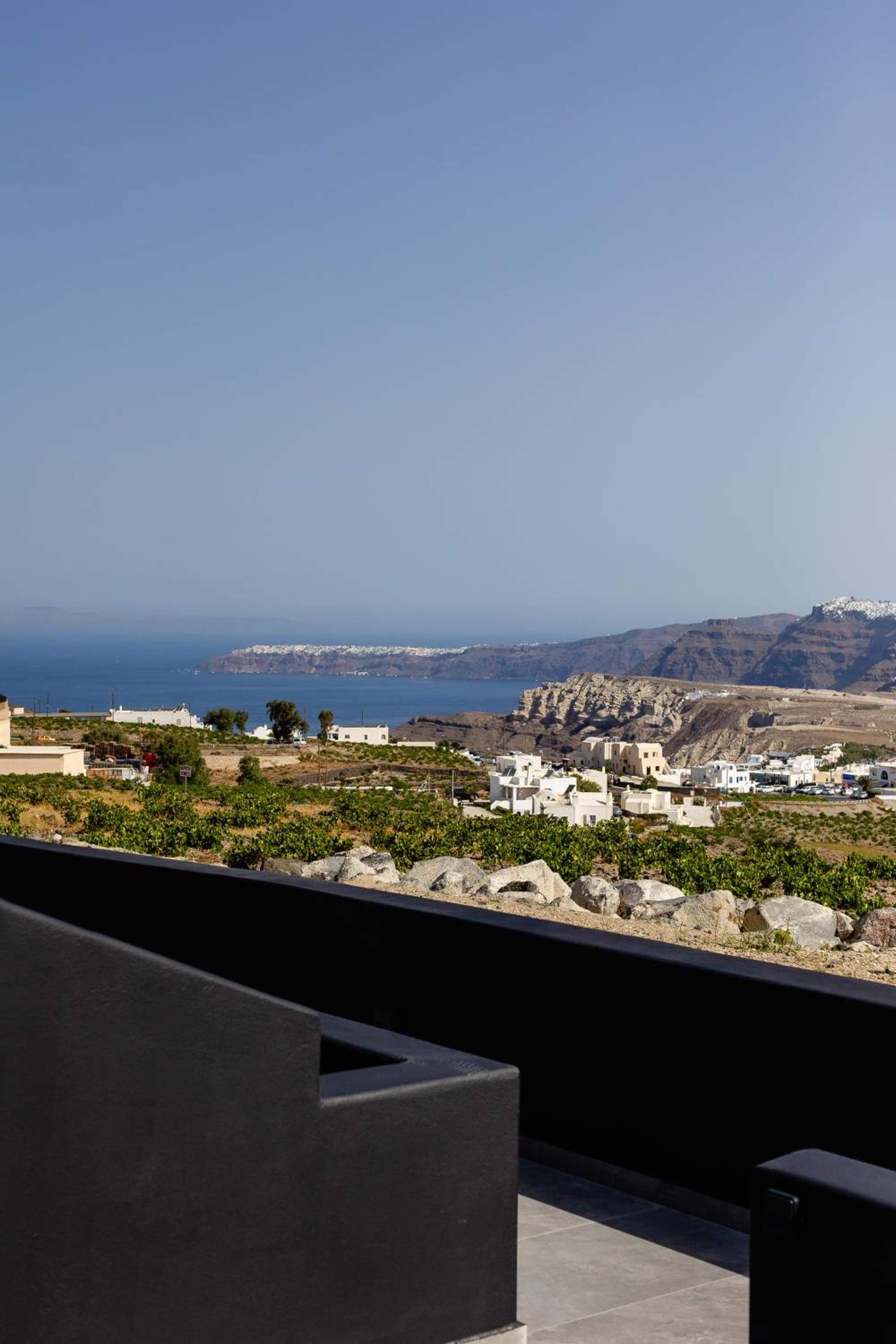 One-Bedroom Apartment with Sea View and Terrace photo 3