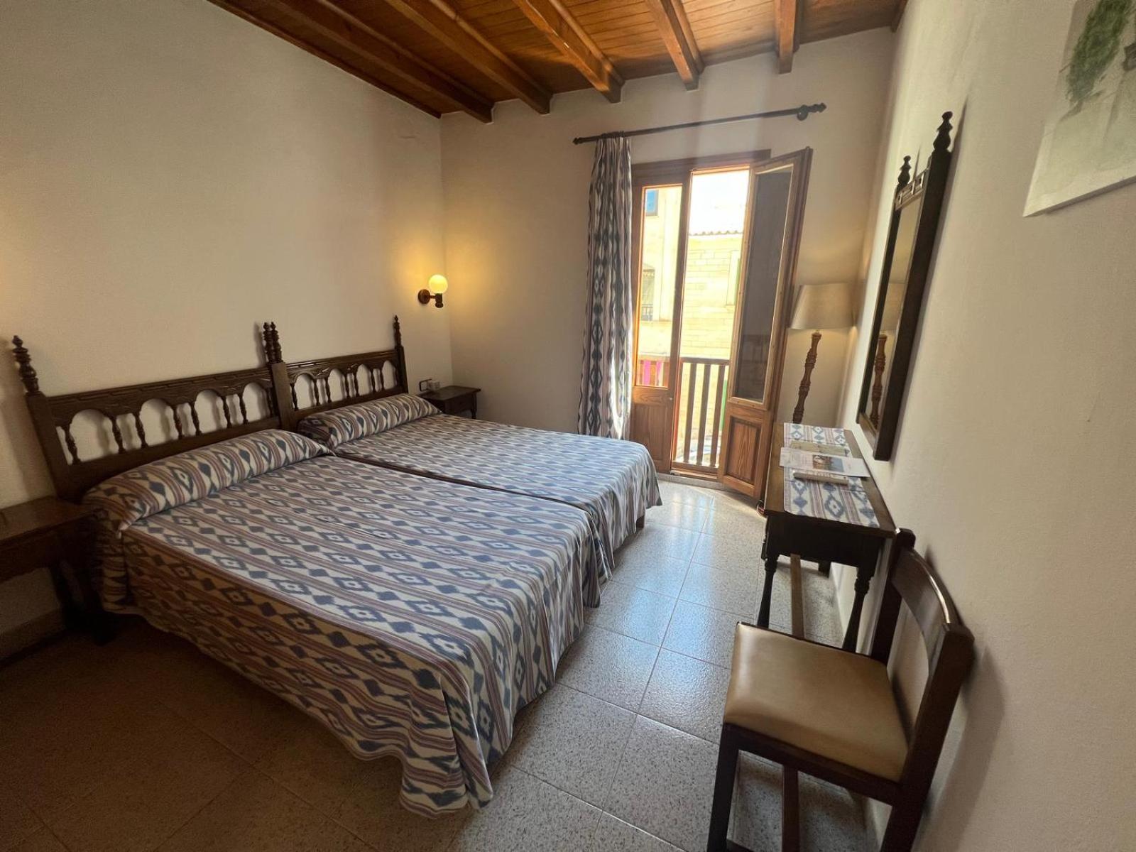 Habitación Doble con Baño
