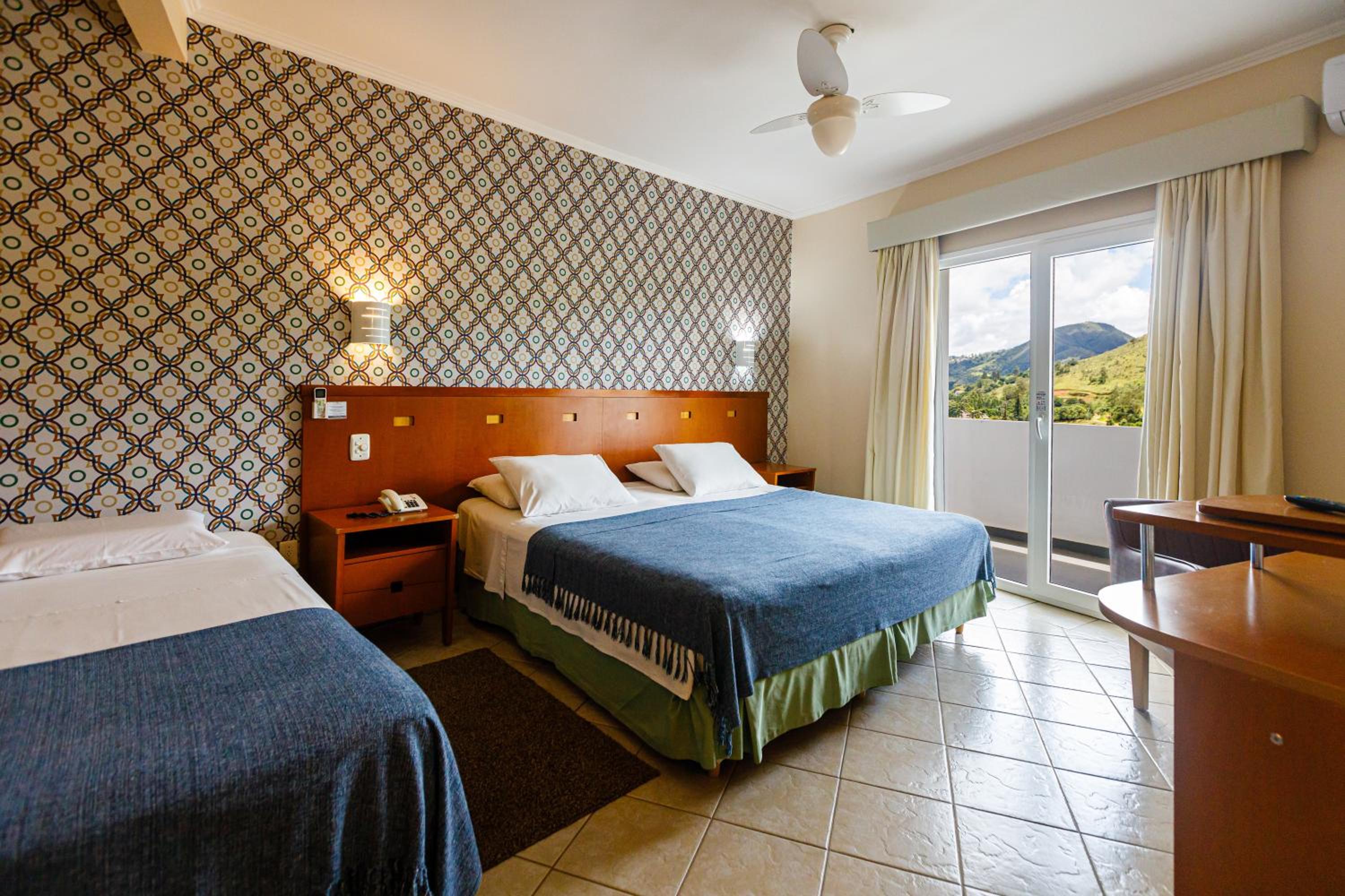 Deluxe Triple Suite