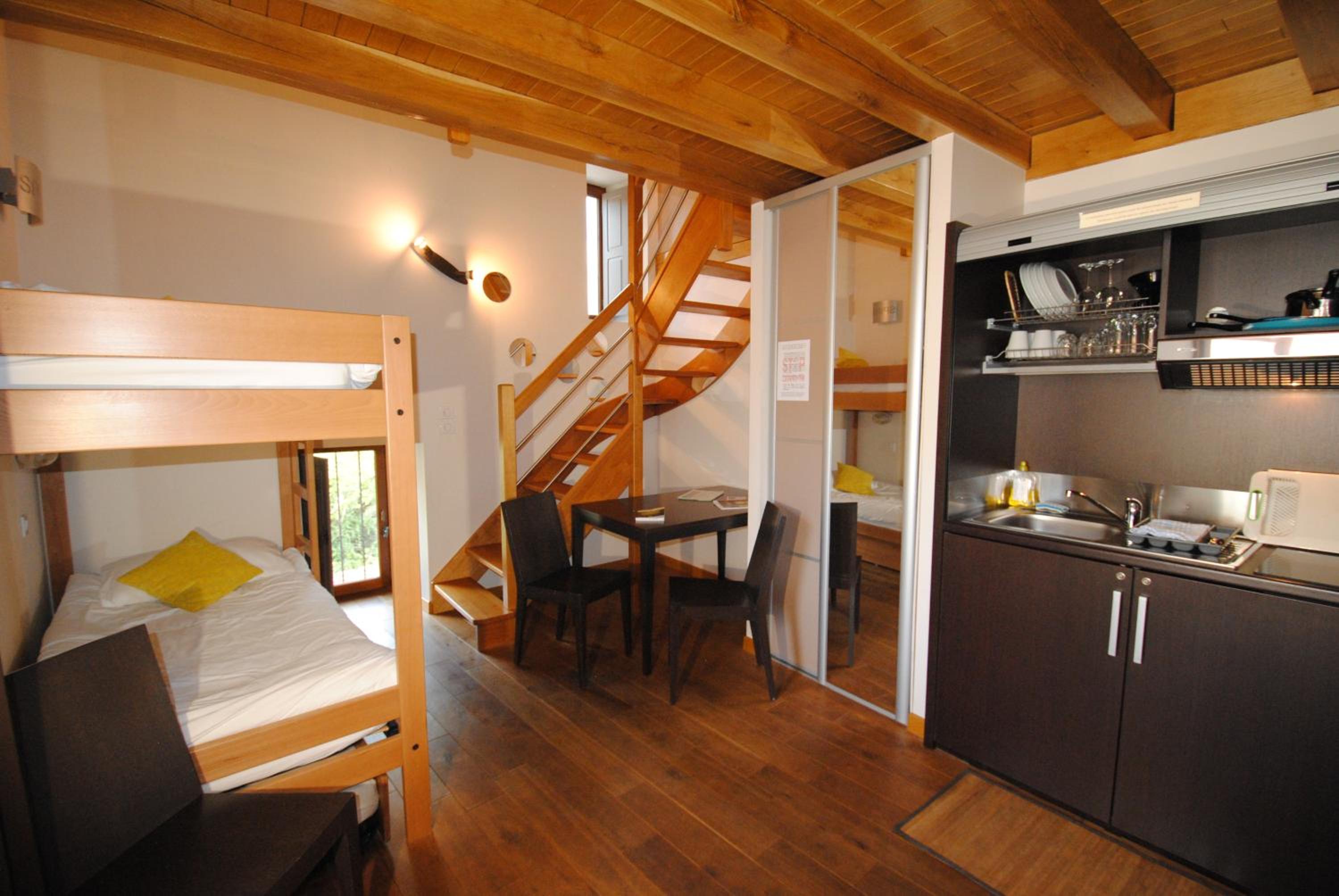 Duplex Room (2 Adults + 2 Children) photo 3