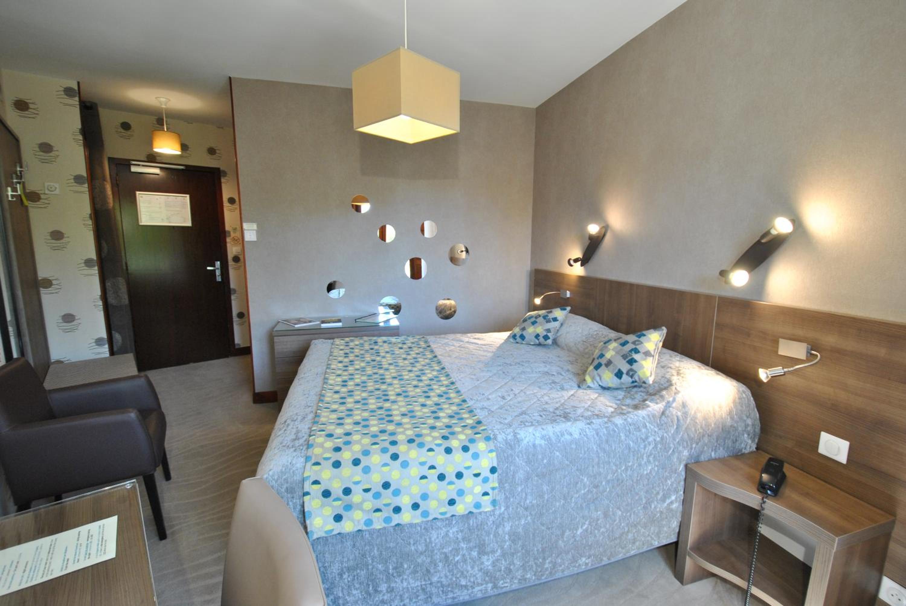 Double Room with Shower photo 3