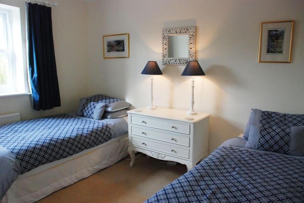 Three-Bedroom House photo 1