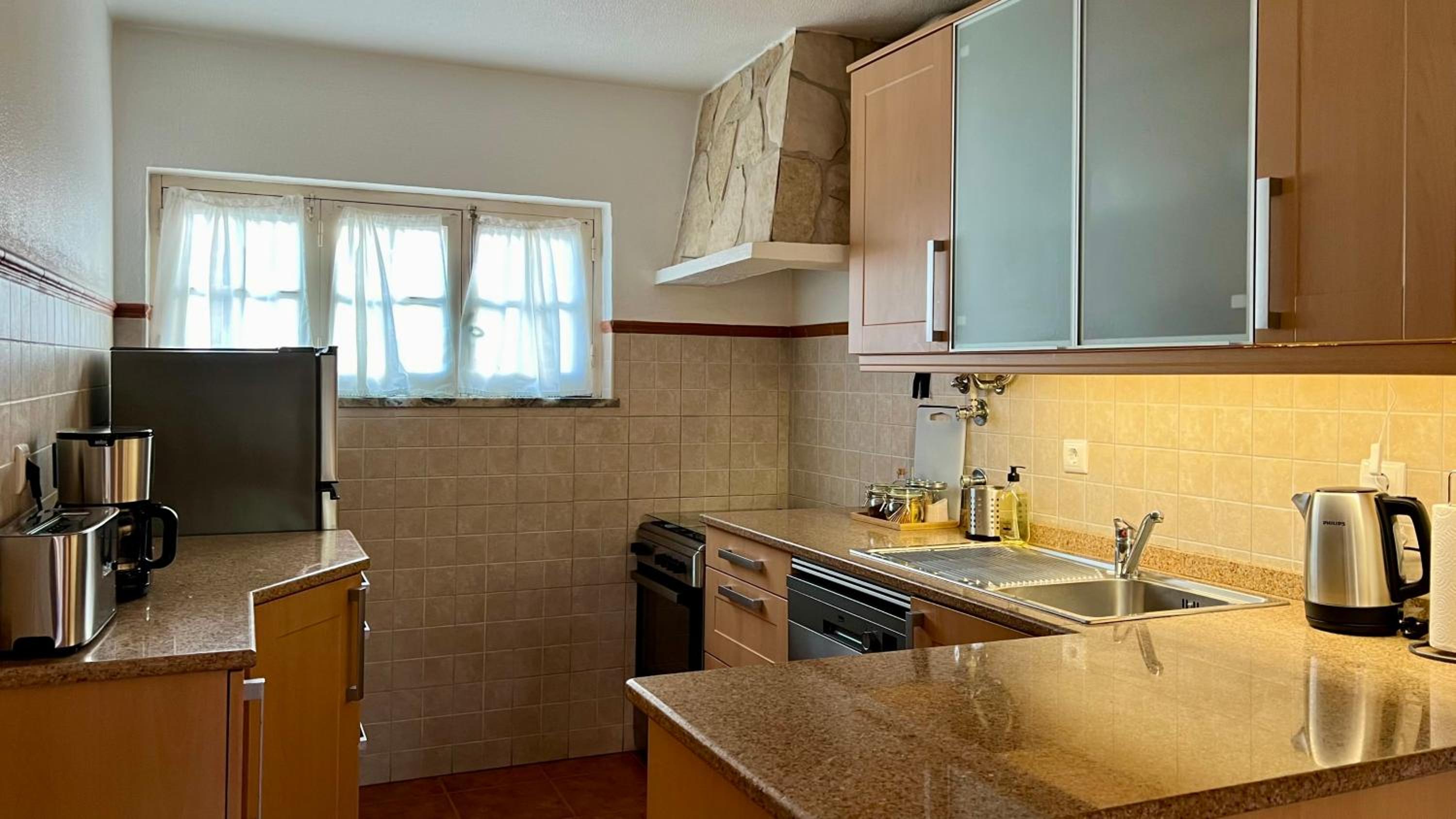 Three-Bedroom Apartment photo 2