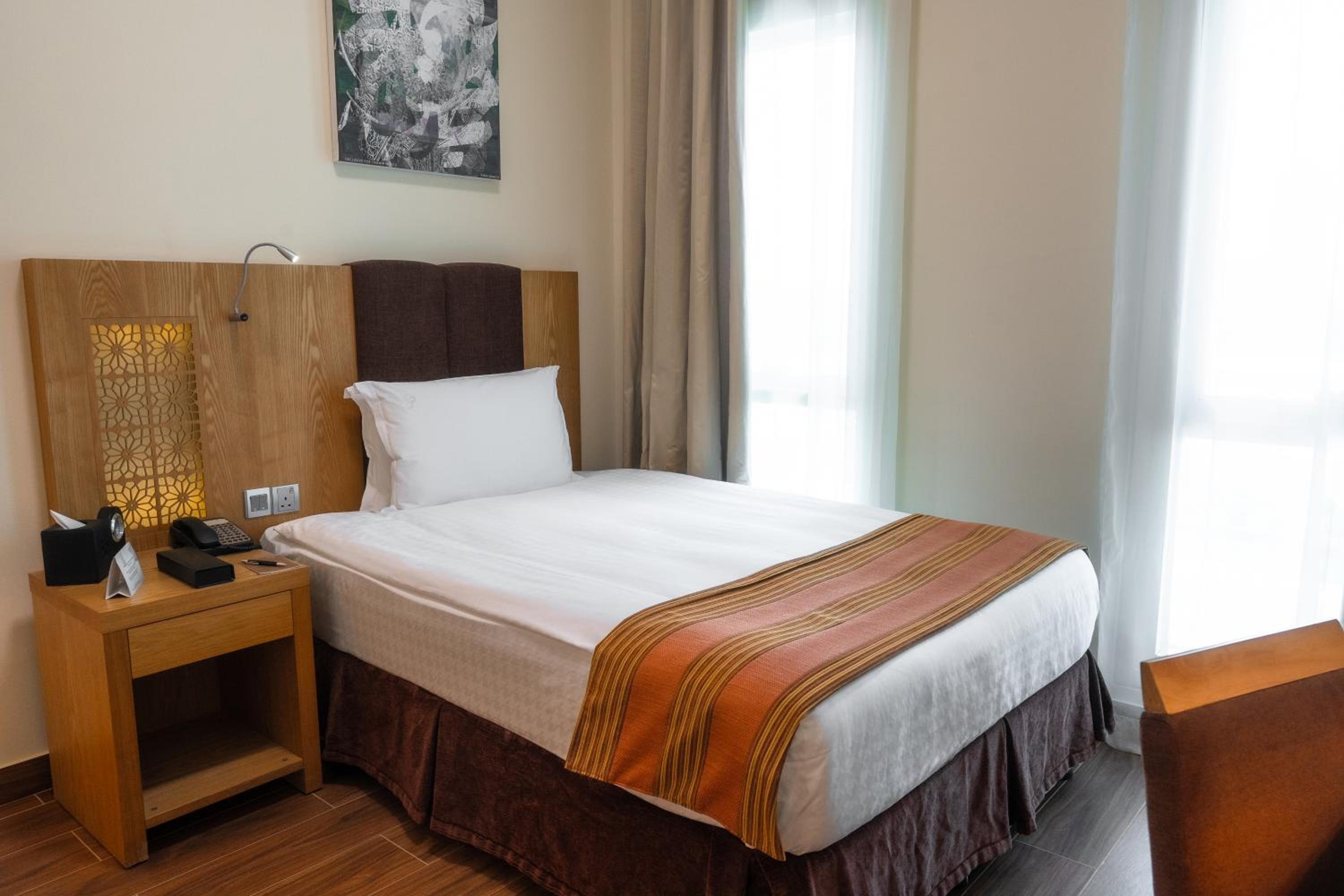 Single Room photo 3