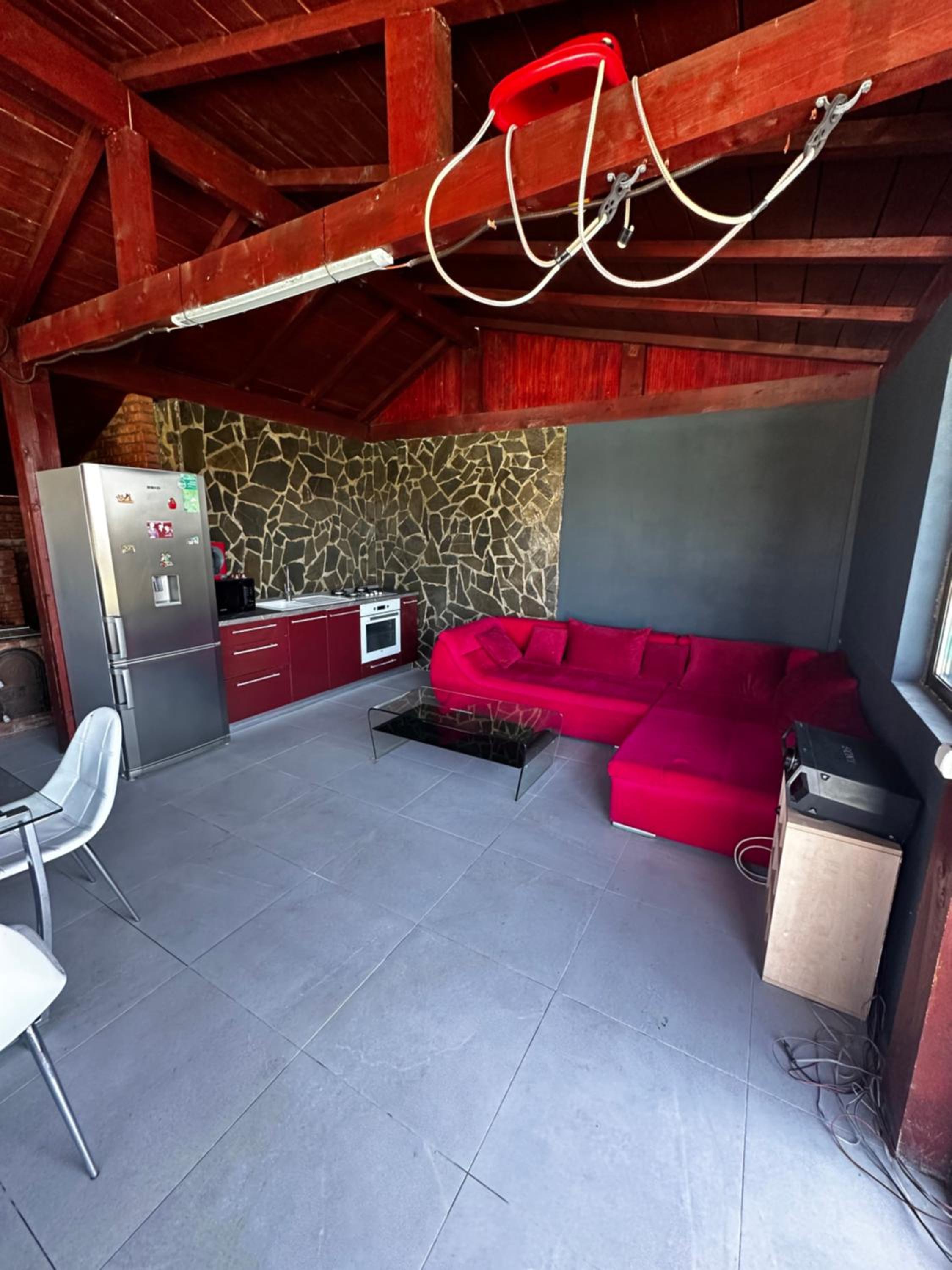 Villa photo 2