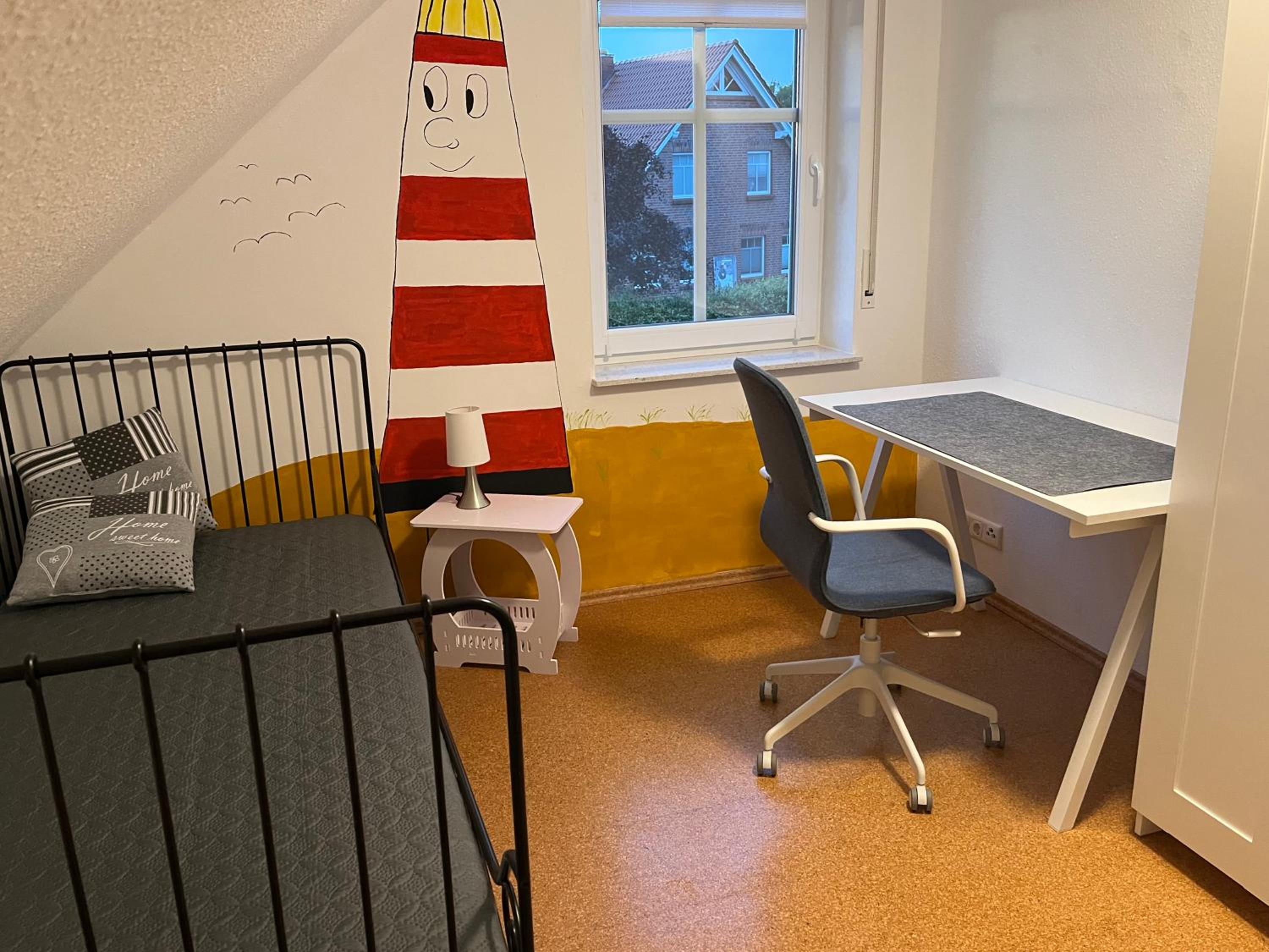 Three-Bedroom House photo 1