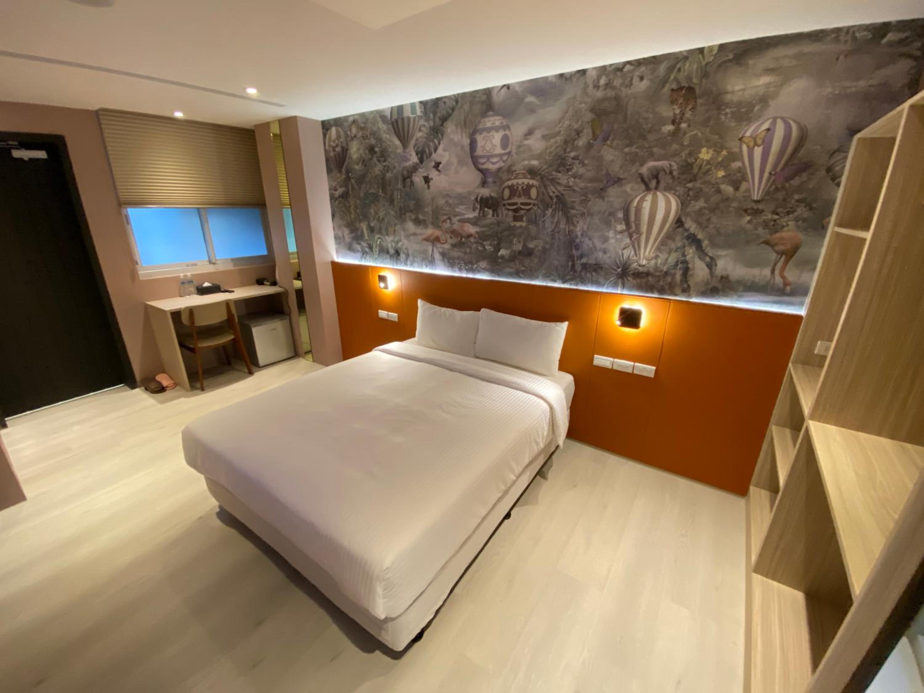Double Room with Private Bathroom