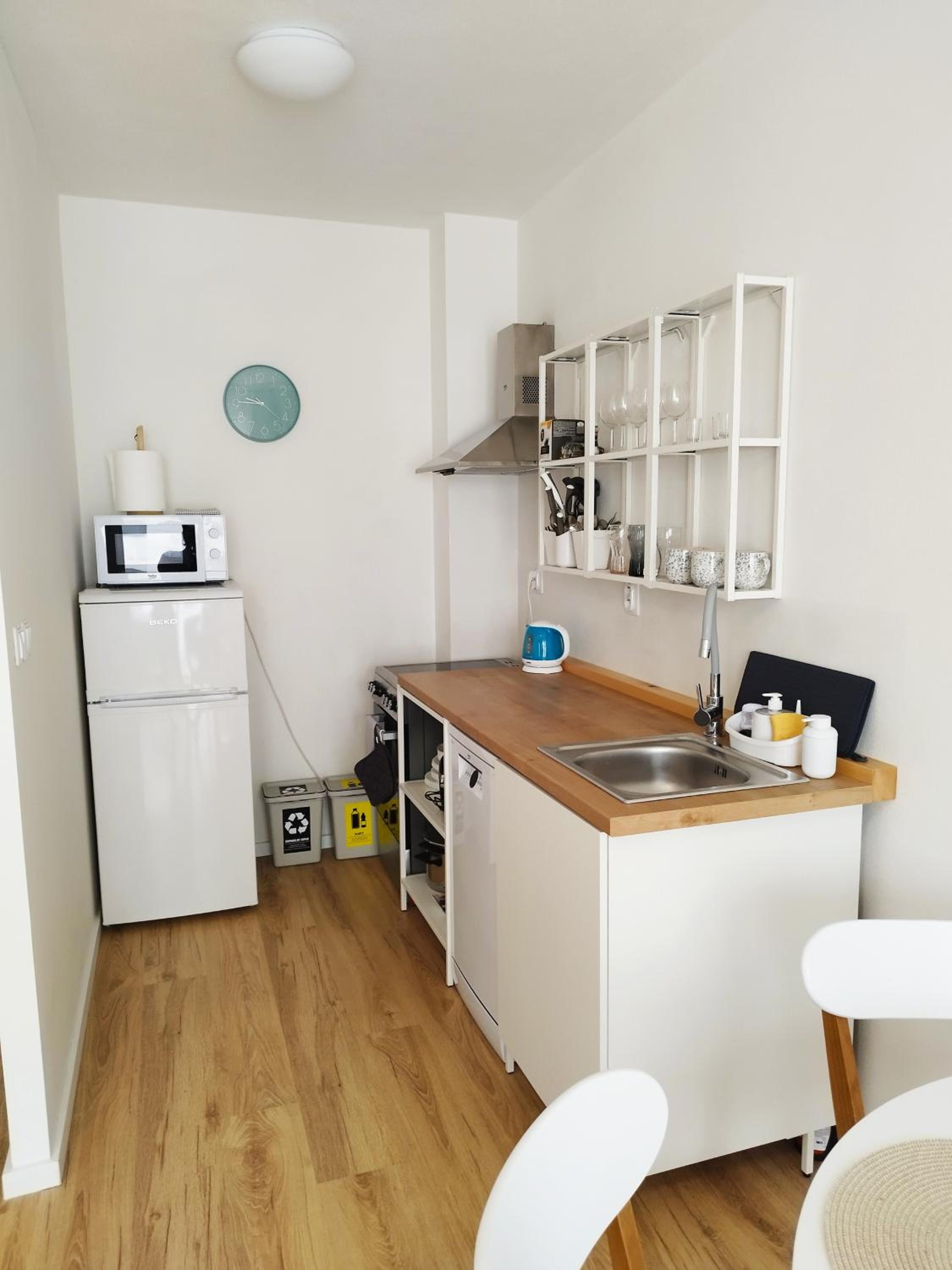 One-Bedroom Apartment - Non-Smoking photo 3
