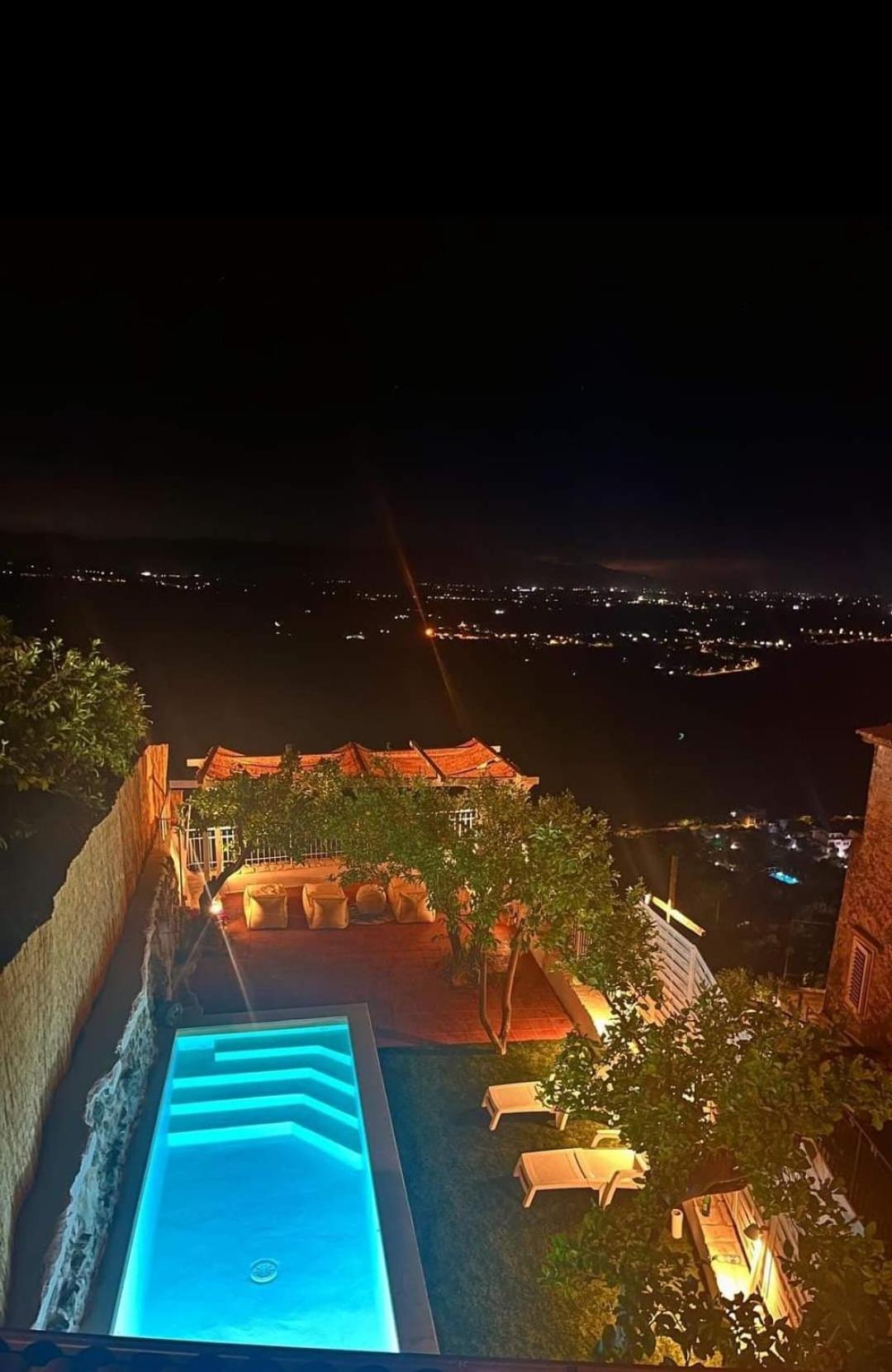 Double Room with Terrace photo 2