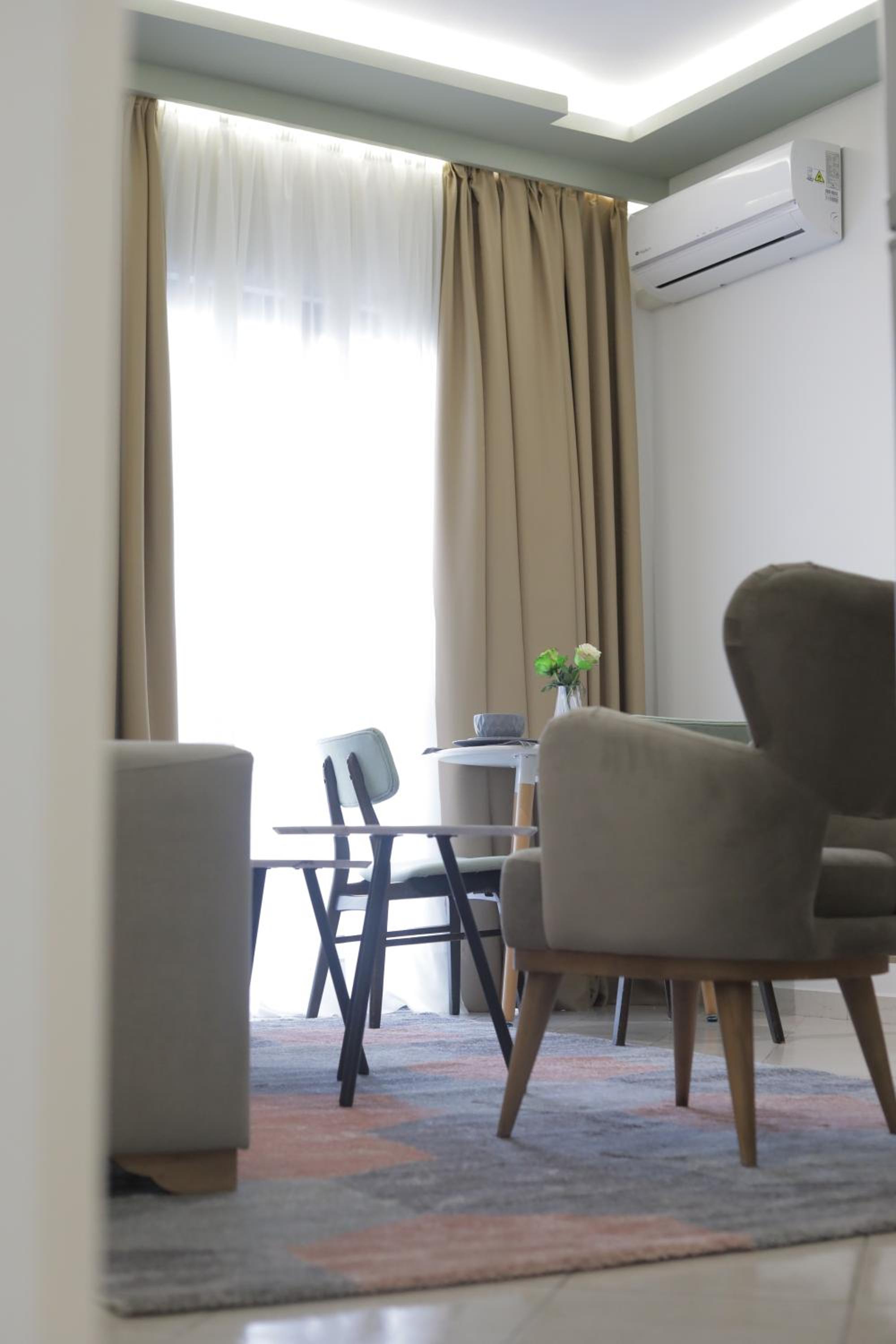 Superior Apartment