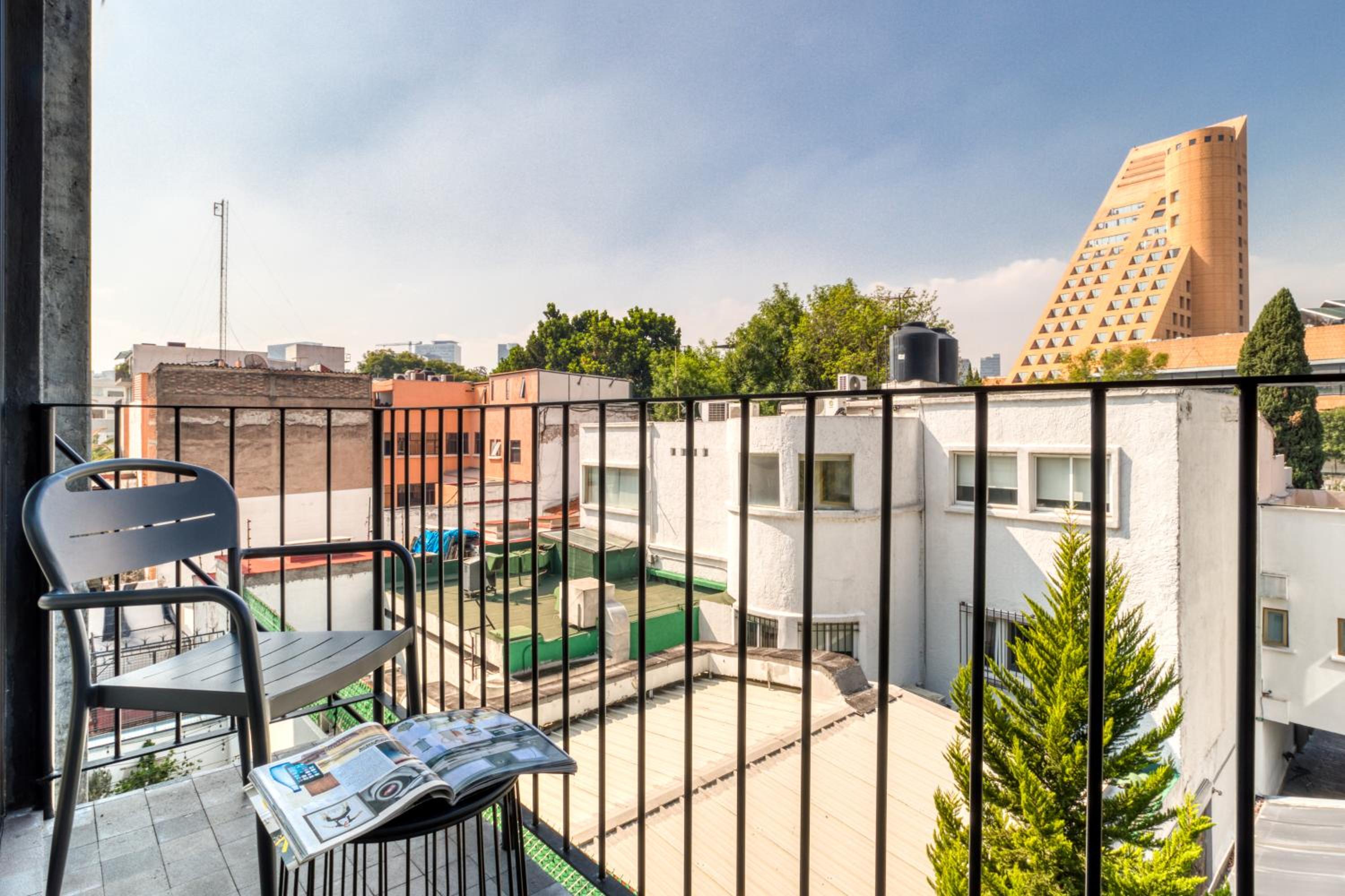 Superior Apartment with Balcony - Photo 4