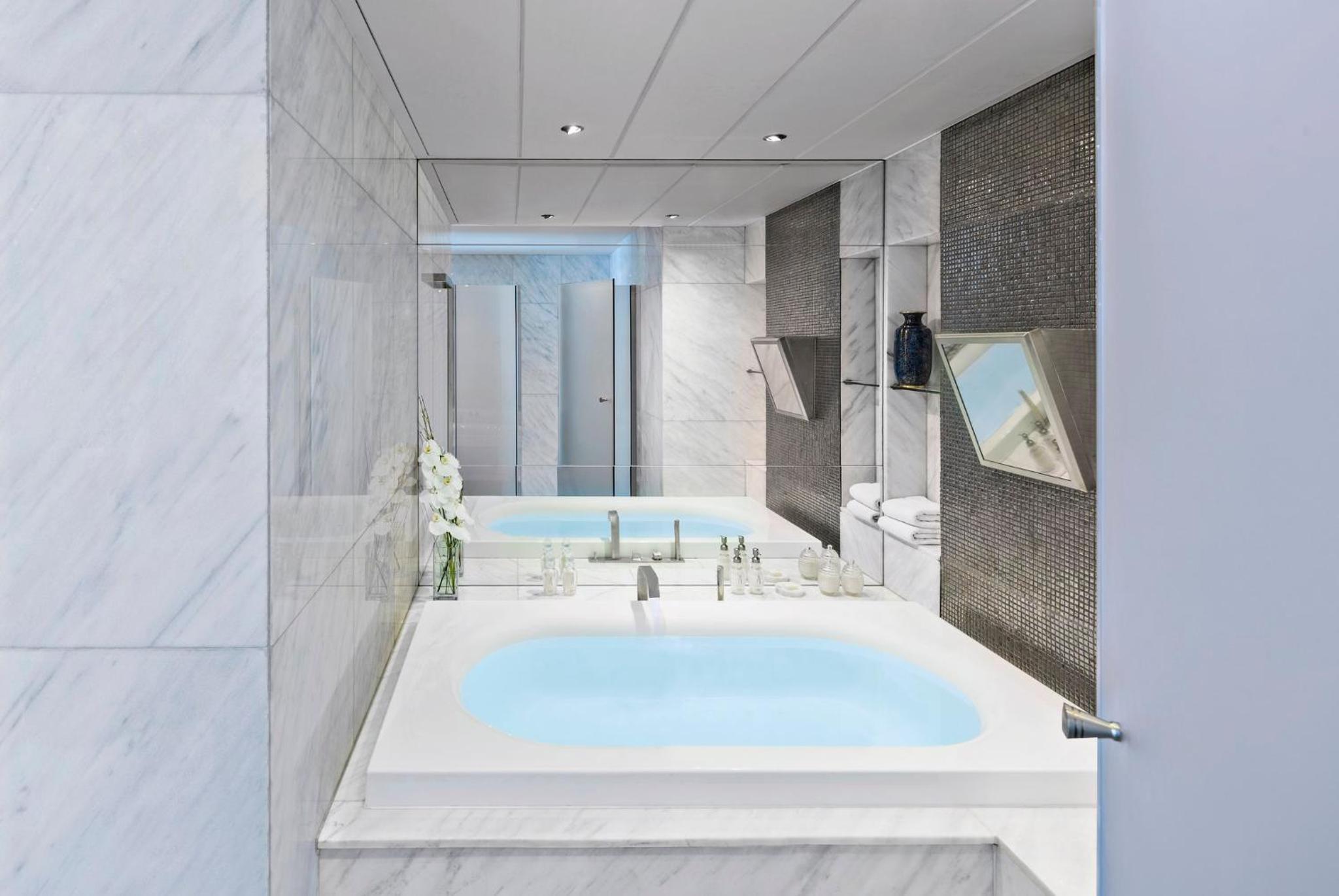 Al Faisaliah Suite