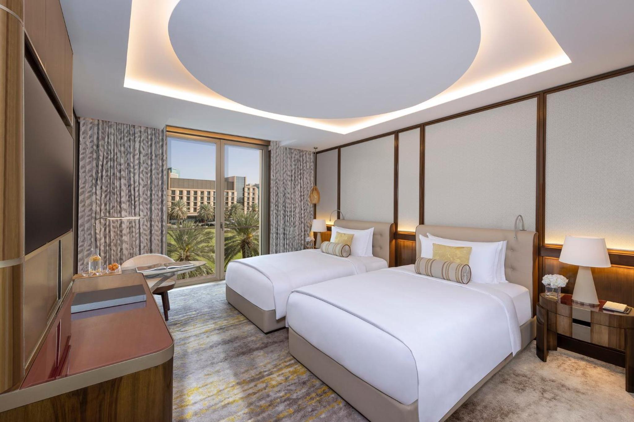 Deluxe Room Twin