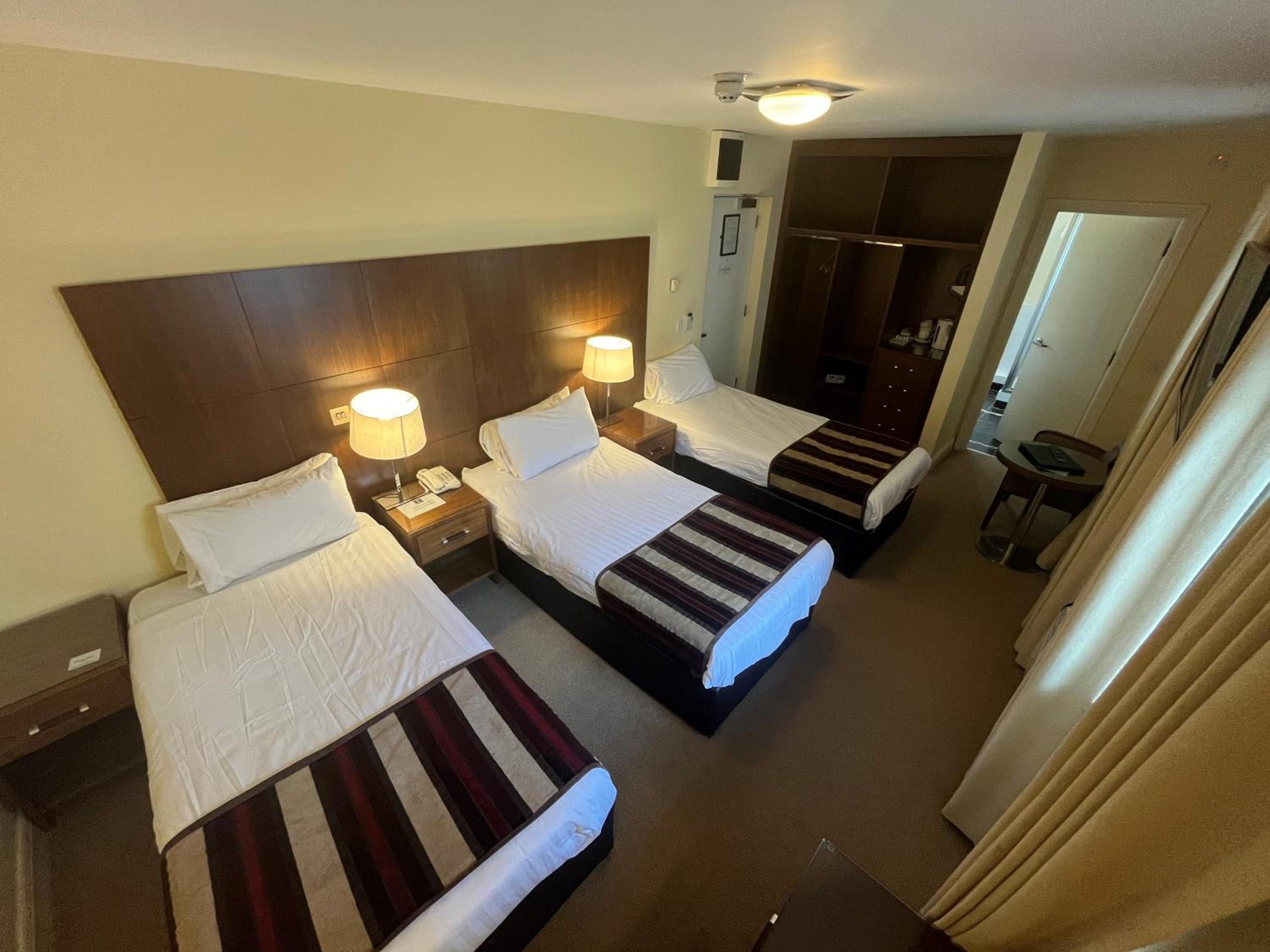 Classic Triple Room