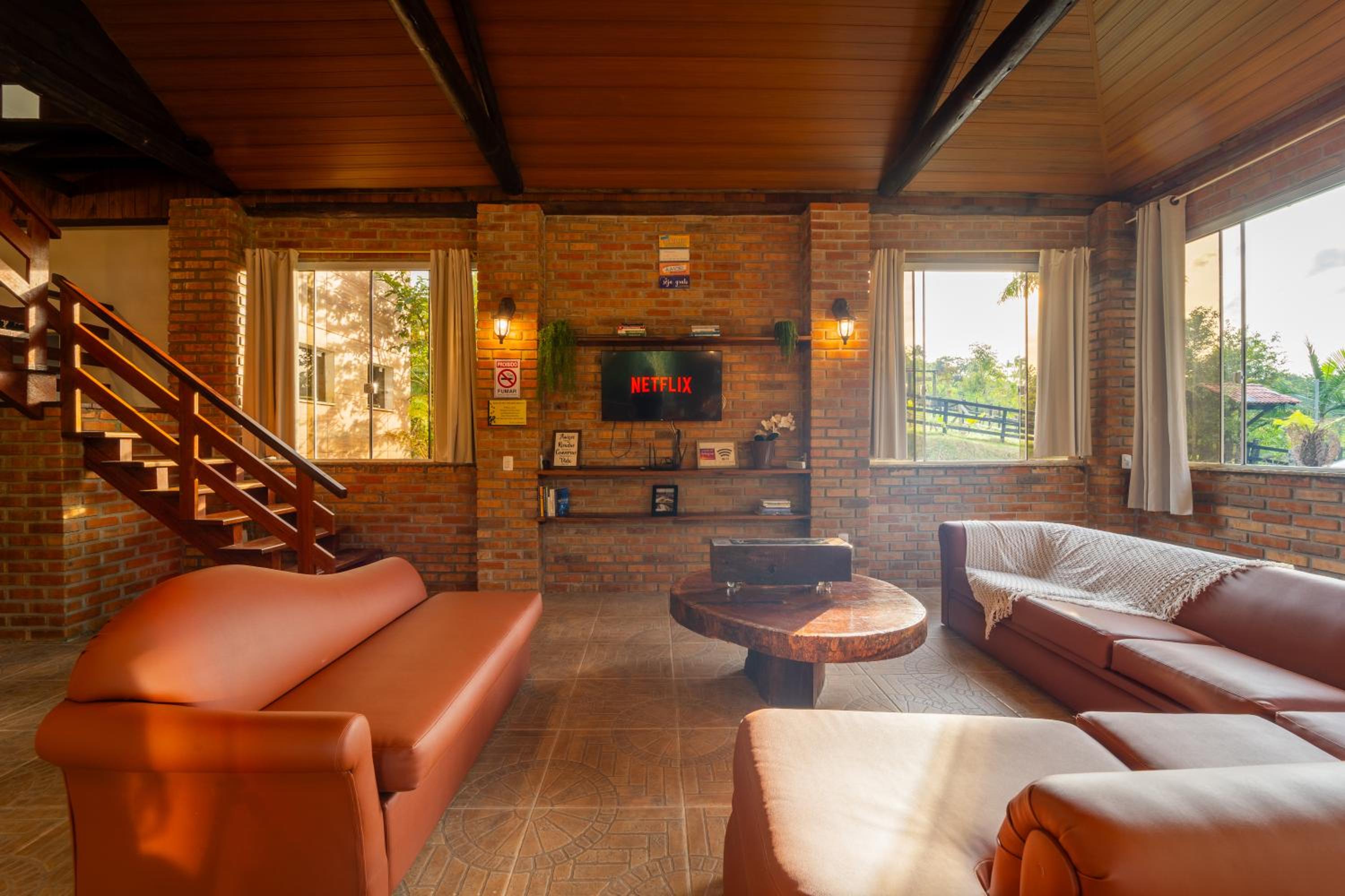 Three-Bedroom Vacation Home  photo 2