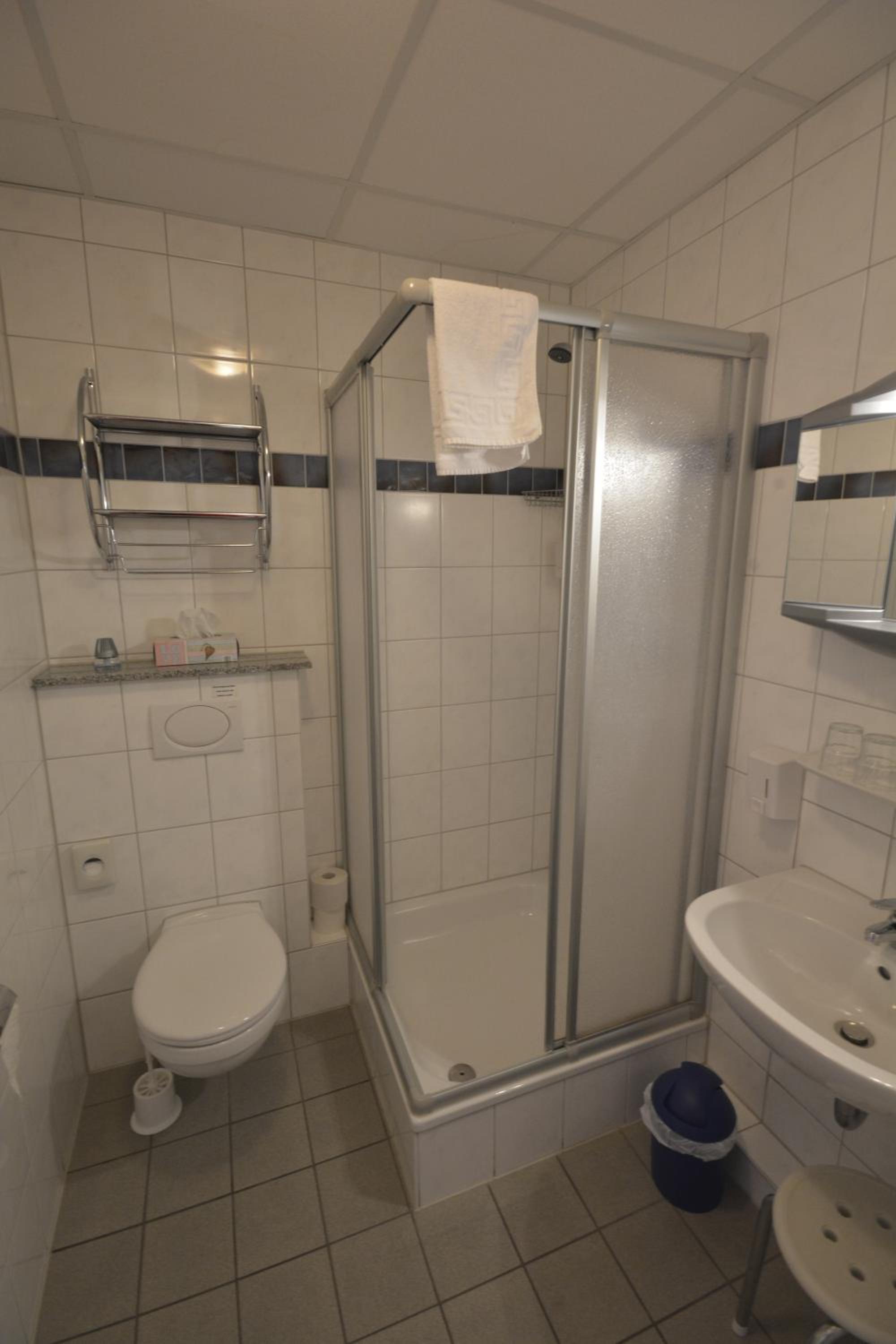 Double Room - Photo 2
