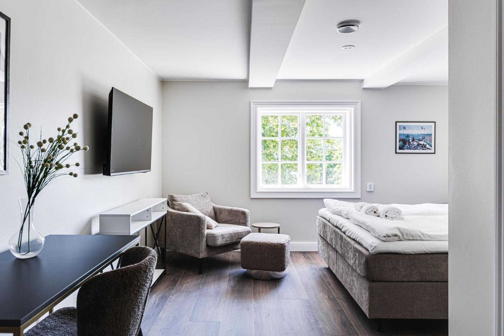 Double Room With Lake View
