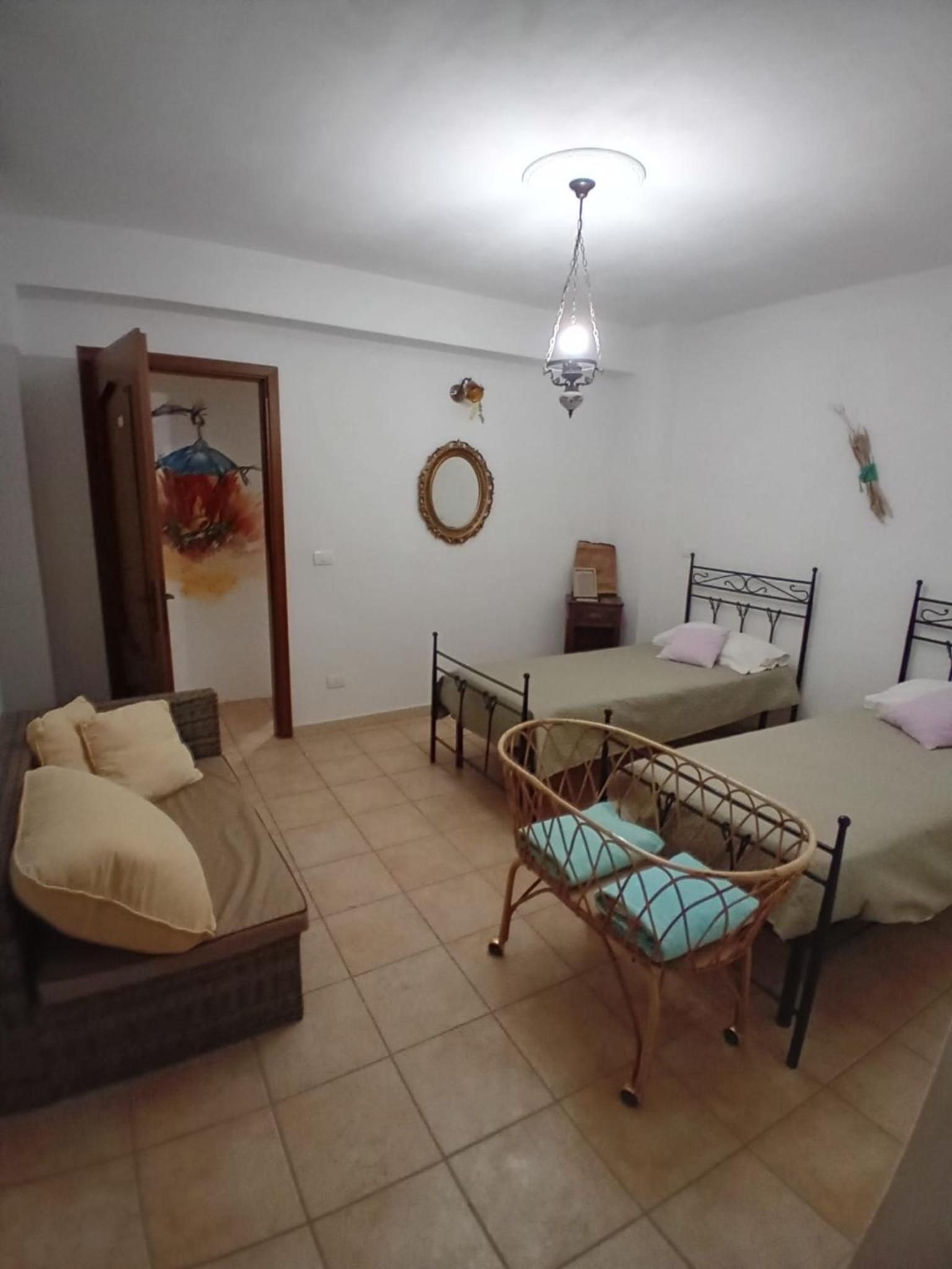 Double Room with Terrace - Photo 5