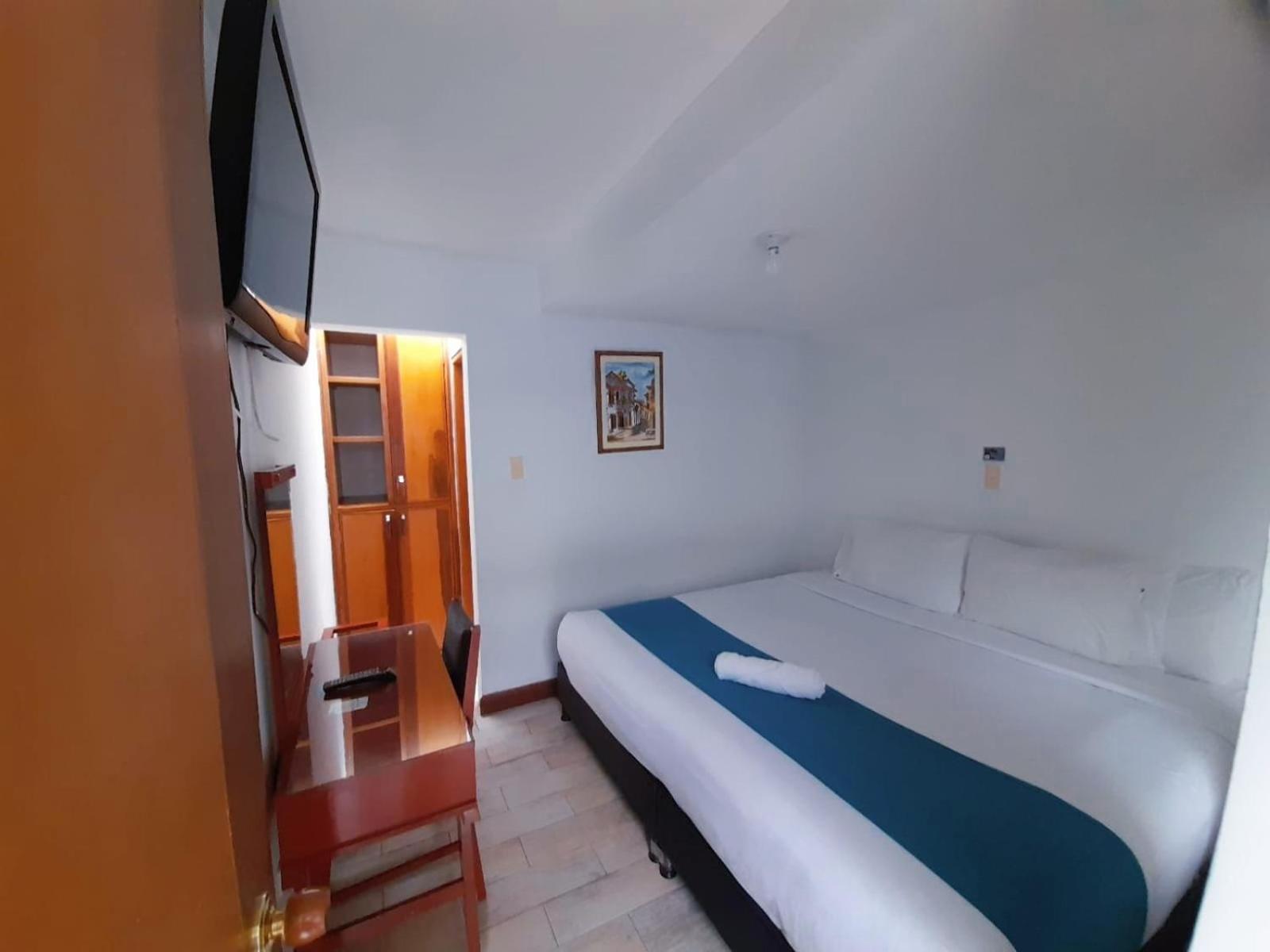 Quadruple Room with Balcony photo 1