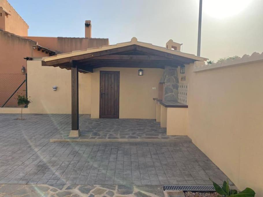 Three-Bedroom Villa photo 3