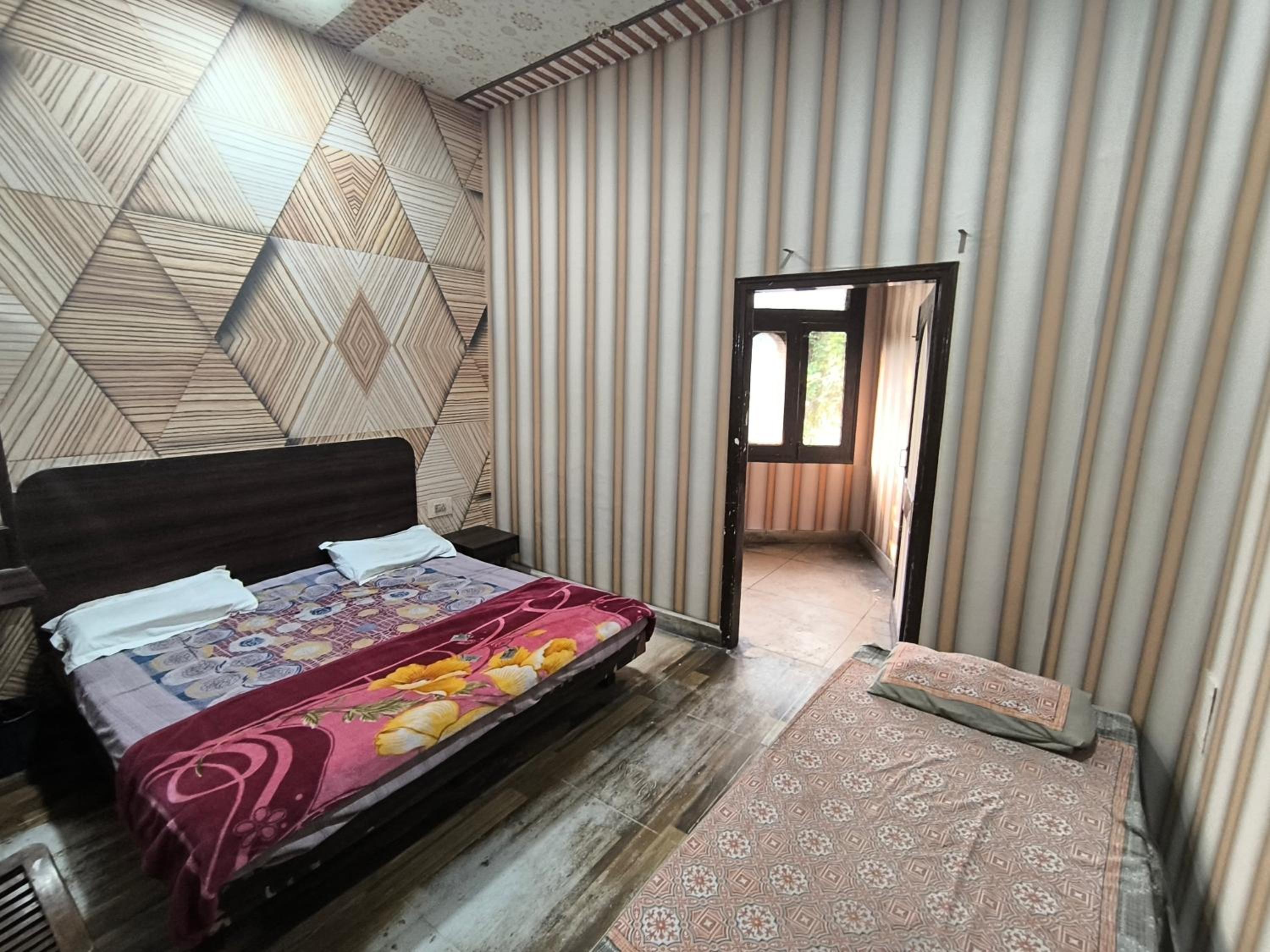 Triple Room with Bathroom