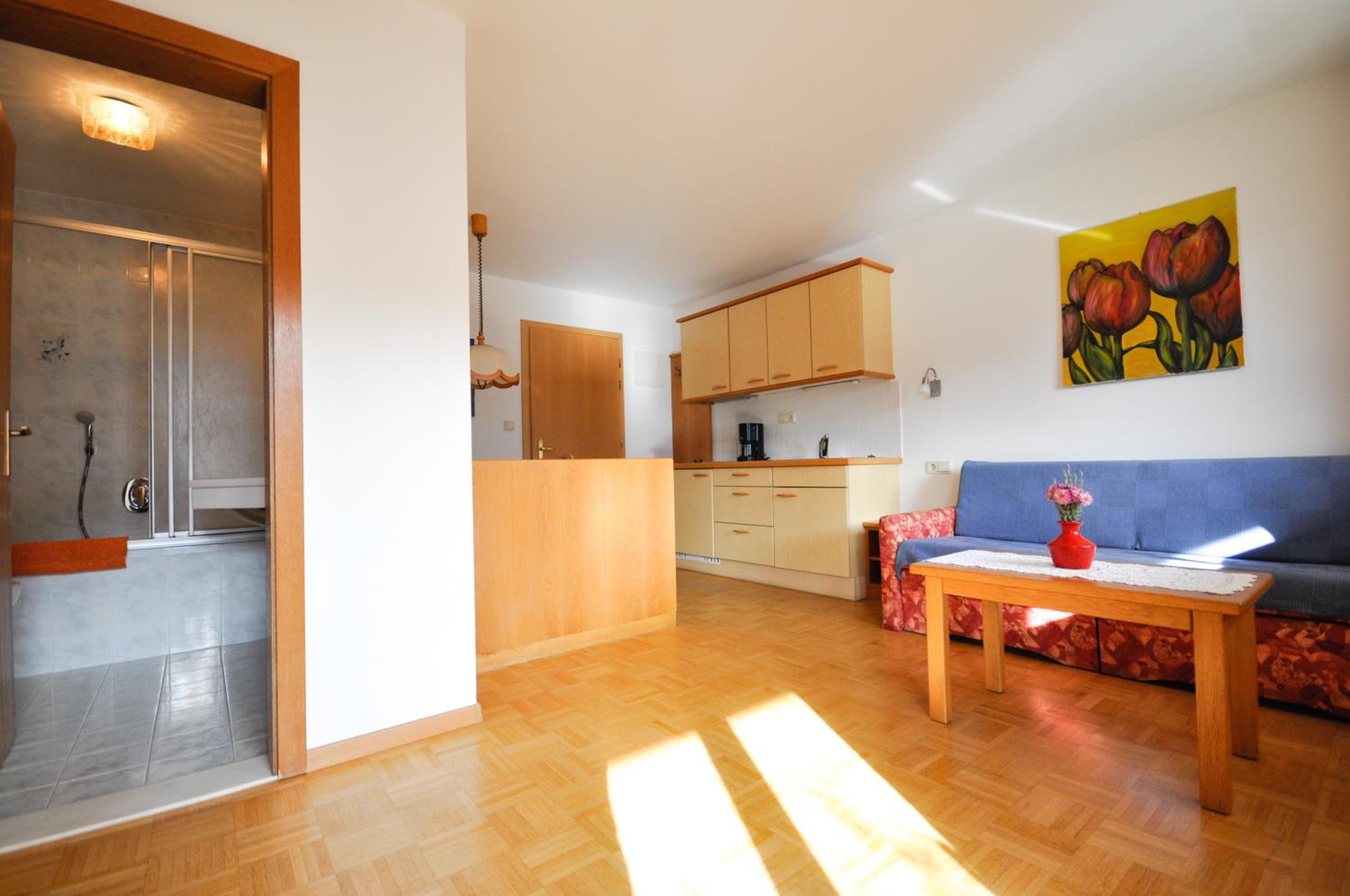 One-Bedroom Apartment with Balcony
