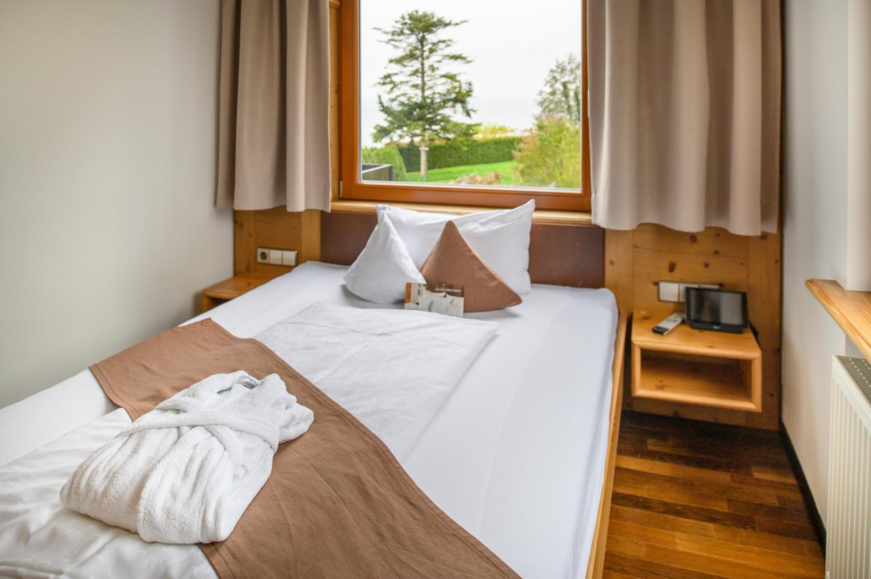  Junior Double Room photo 2