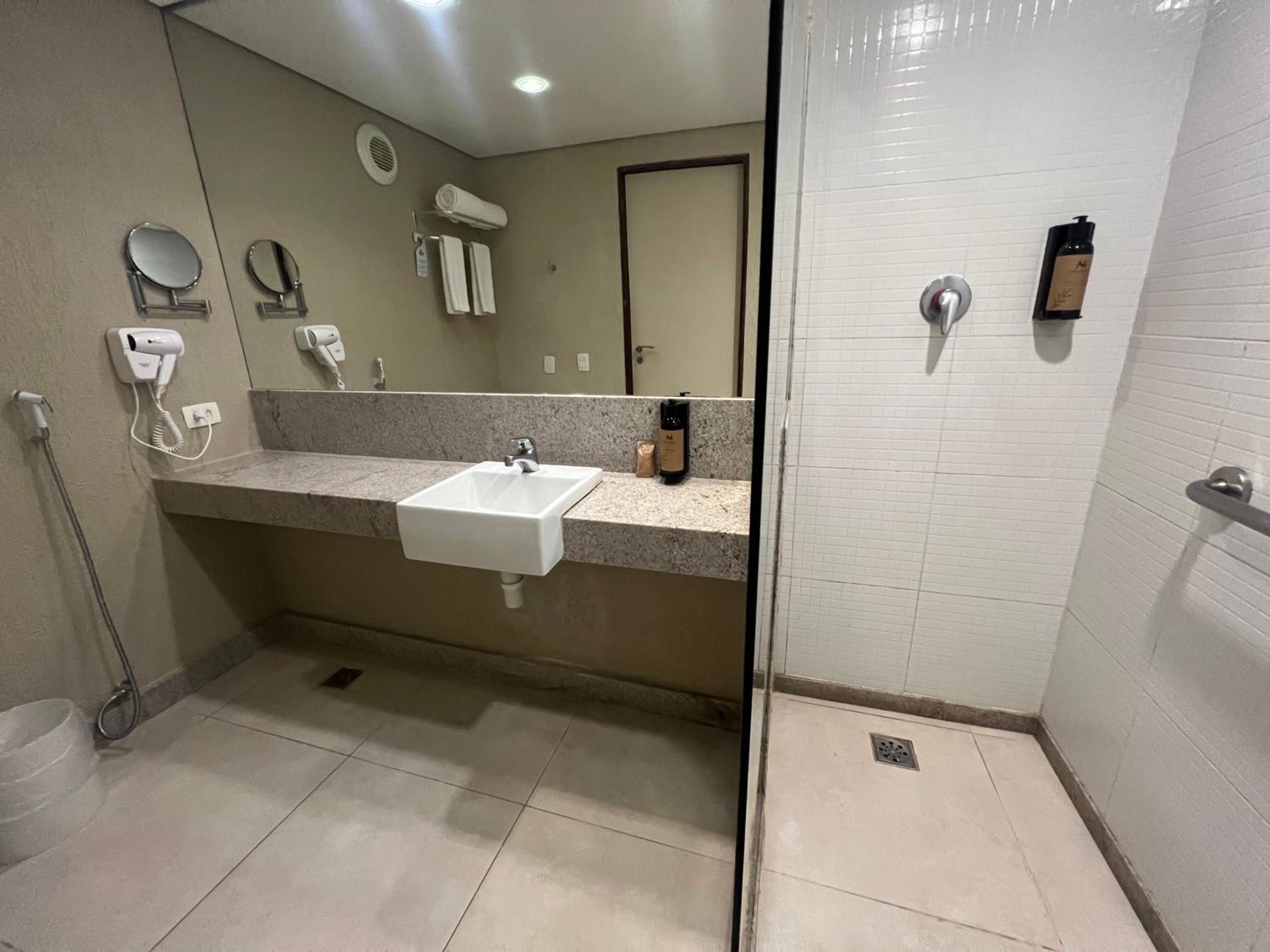 Master Room (2 Adults + 1 Child)