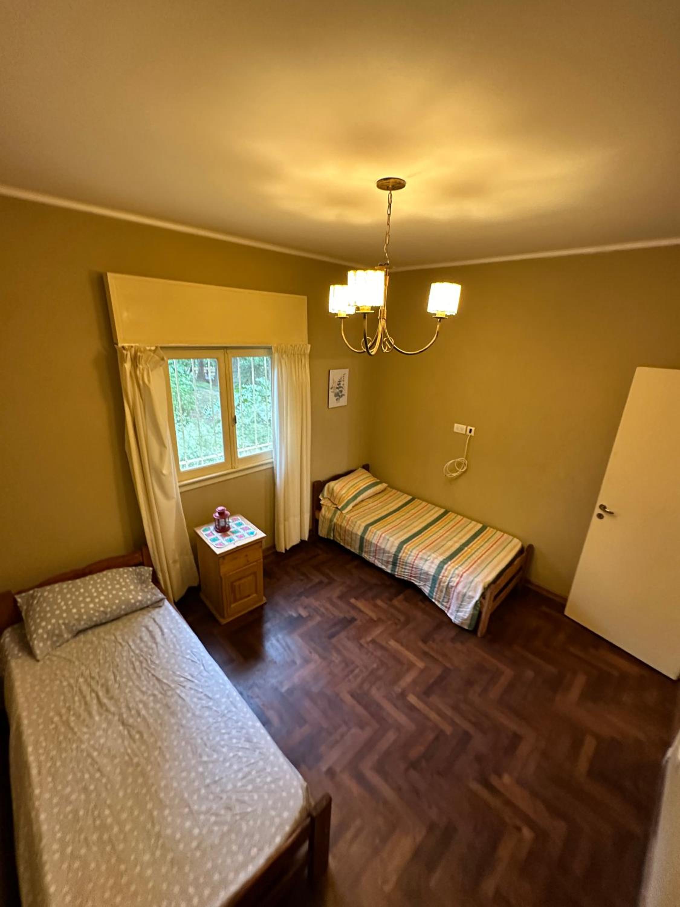 Three-Bedroom House photo 3