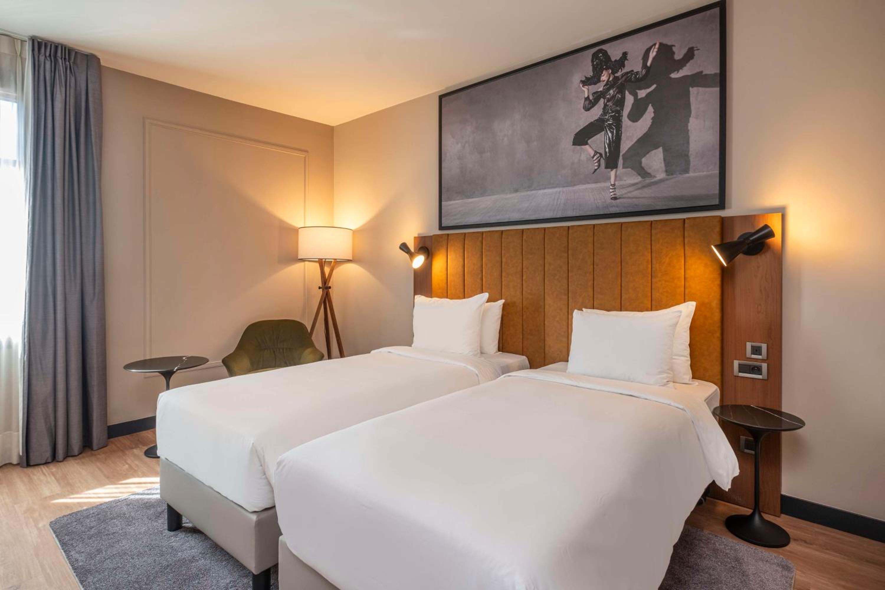 Standard Room - Photo 1