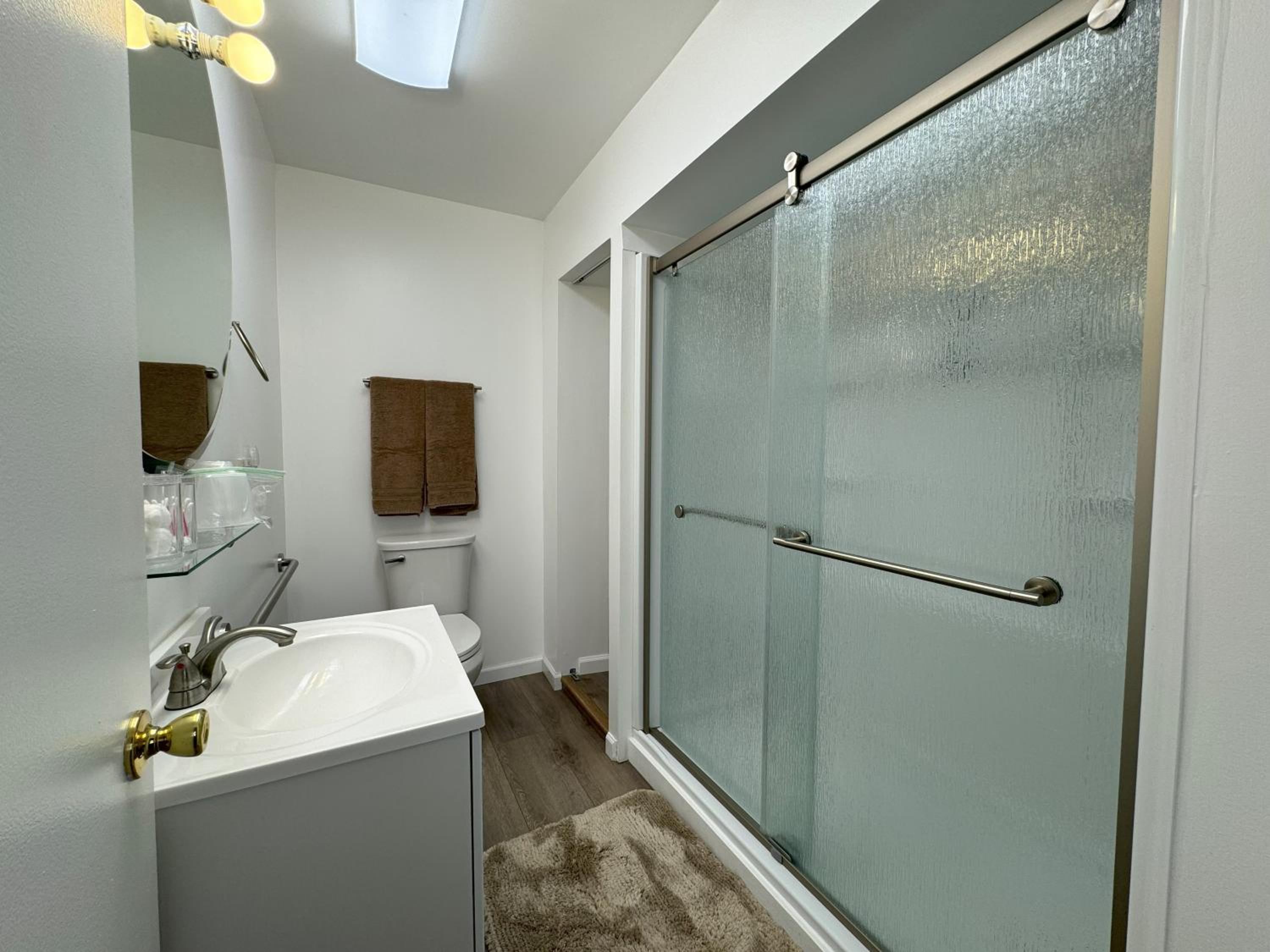 Quadruple Room with Private Bathroom photo 2