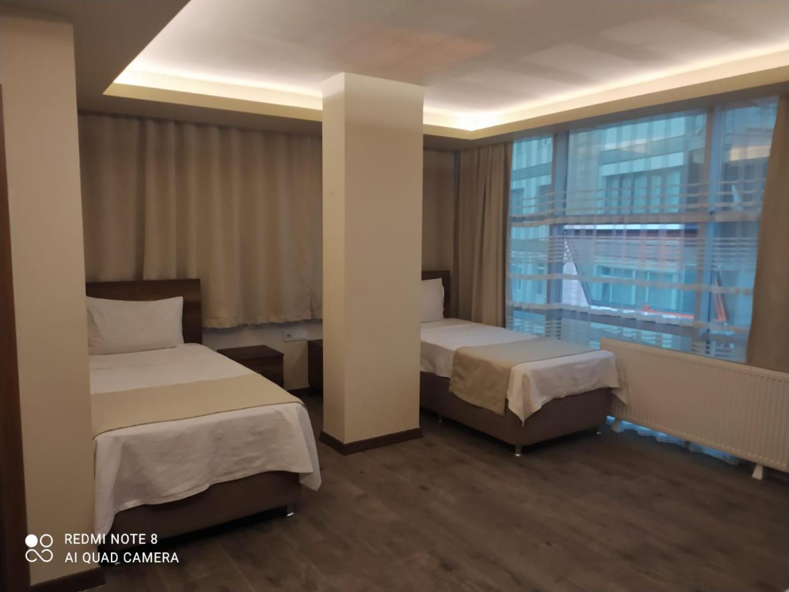 Standard Double or Twin Room - Photo 1