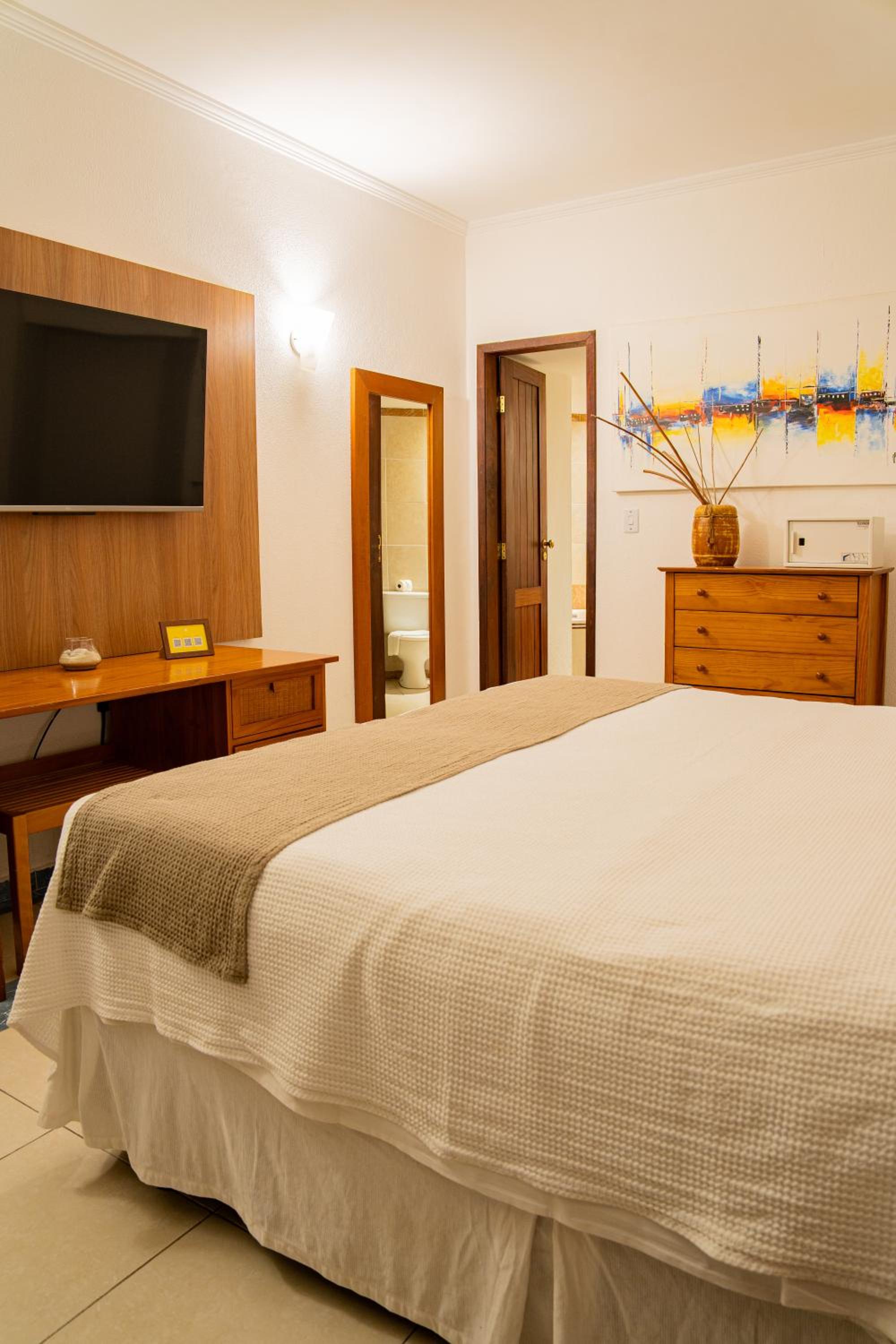 Suite With Spa Bath photo 3