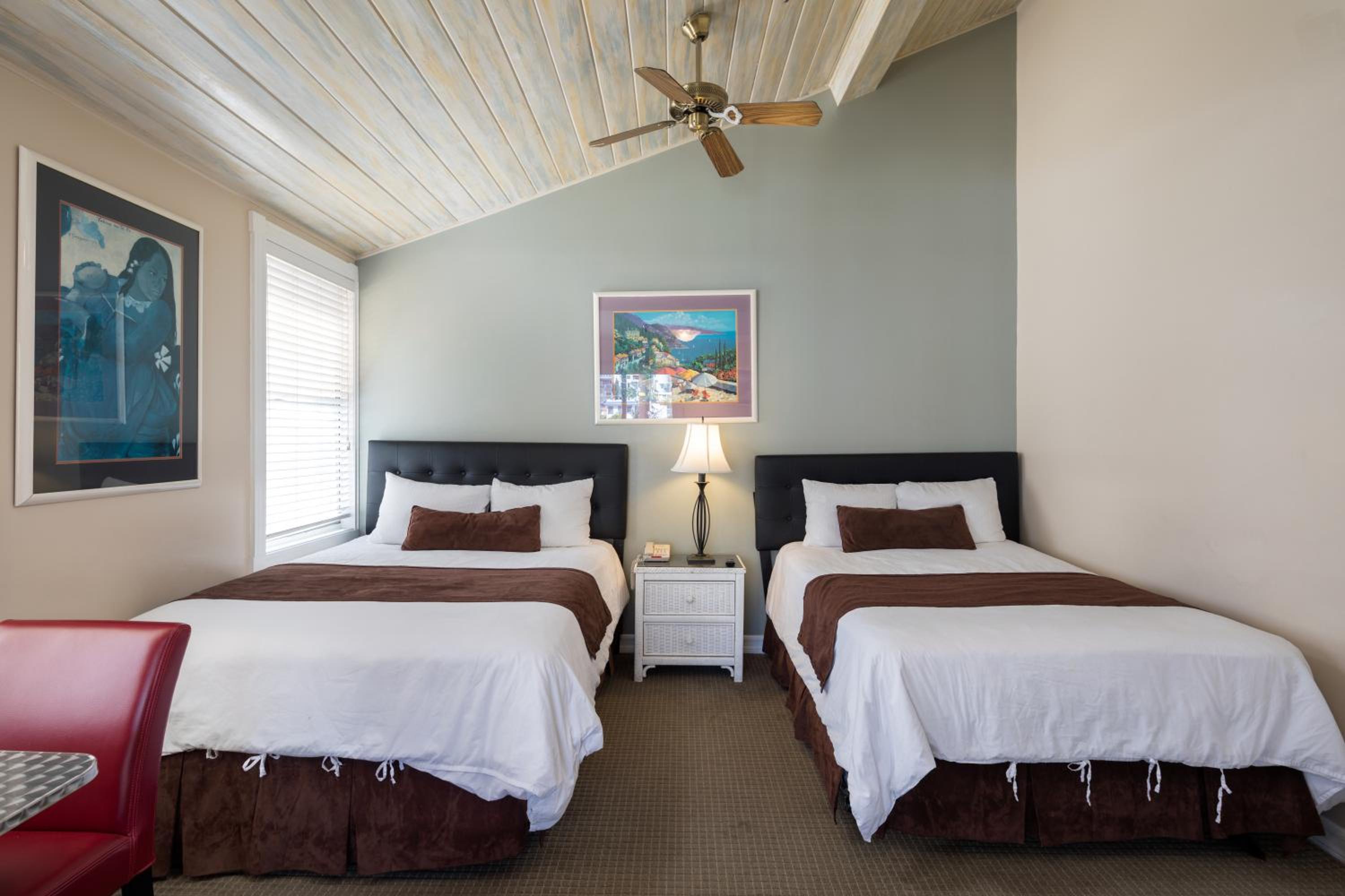 Queen Room with Two Queen Beds - Photo 1