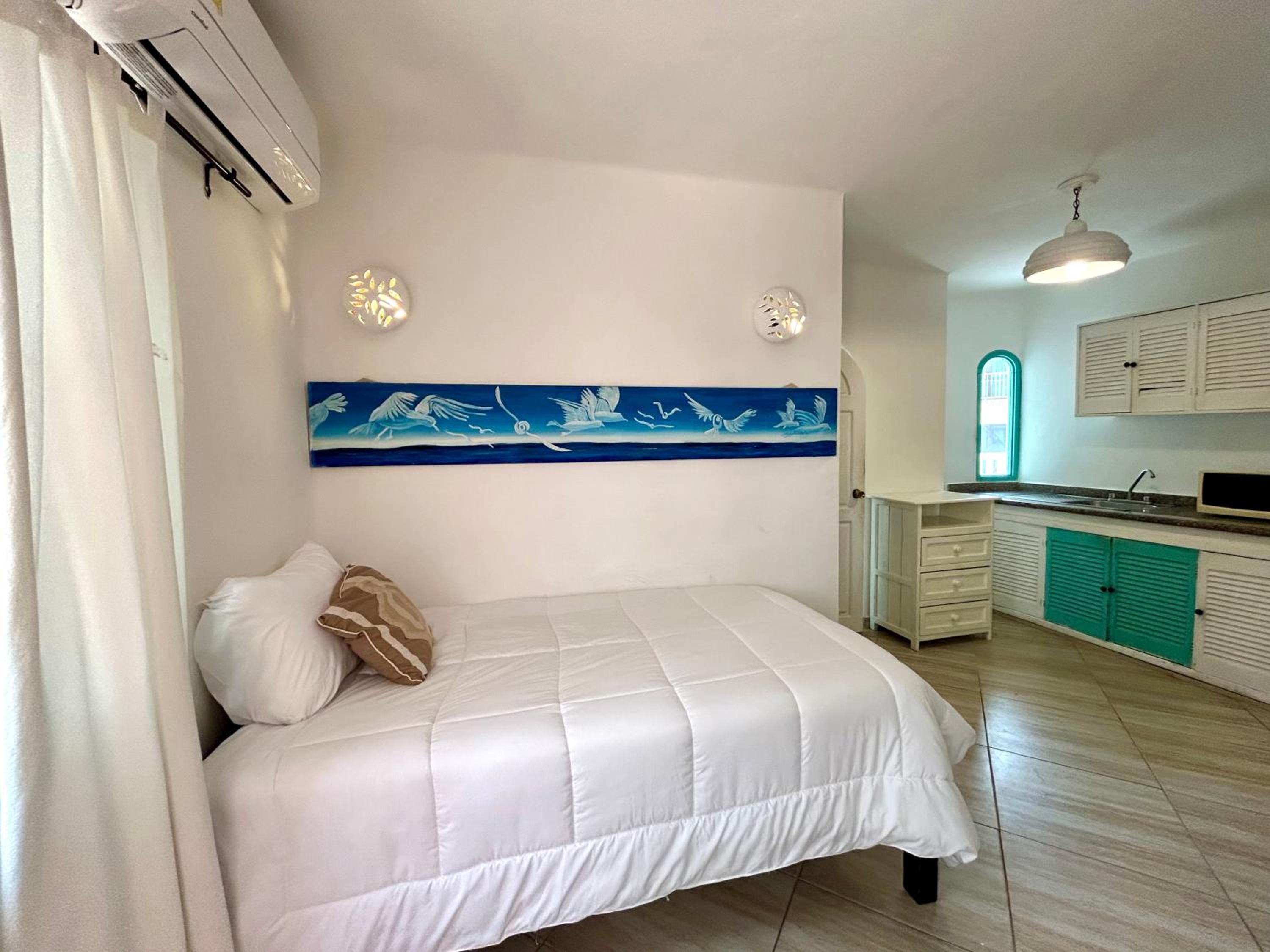 Triple Room with Private Bathroom