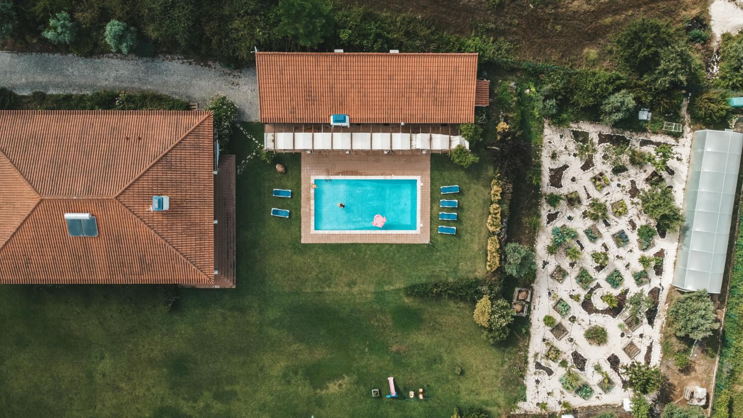 Double Room With Pool View photo 3