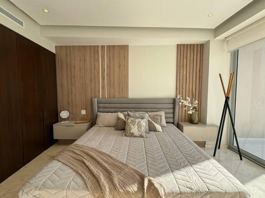 Two-Bedroom Apartment photo 2