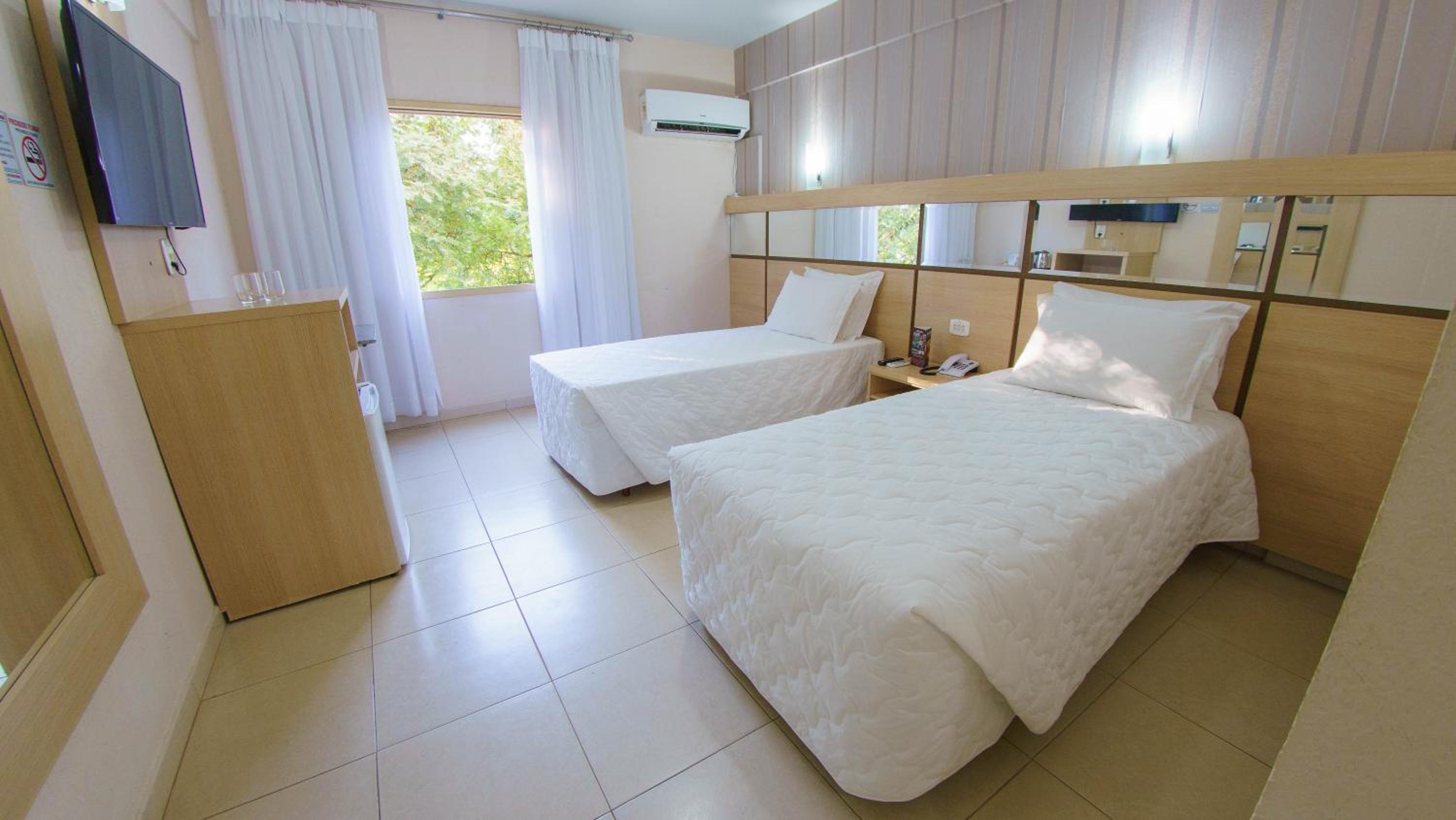 Superior Twin Room - Photo 1