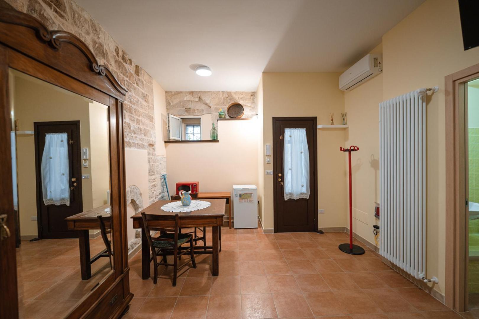 Large Double Room photo 1