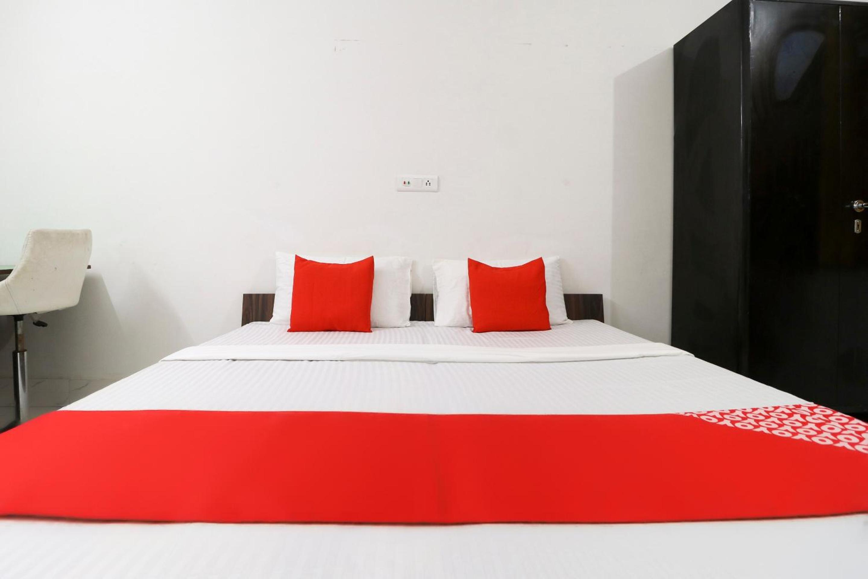 Standard Double Room photo 3