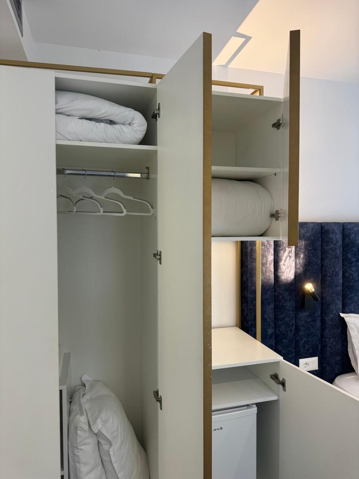 Quadruple Room with Sea View photo 2