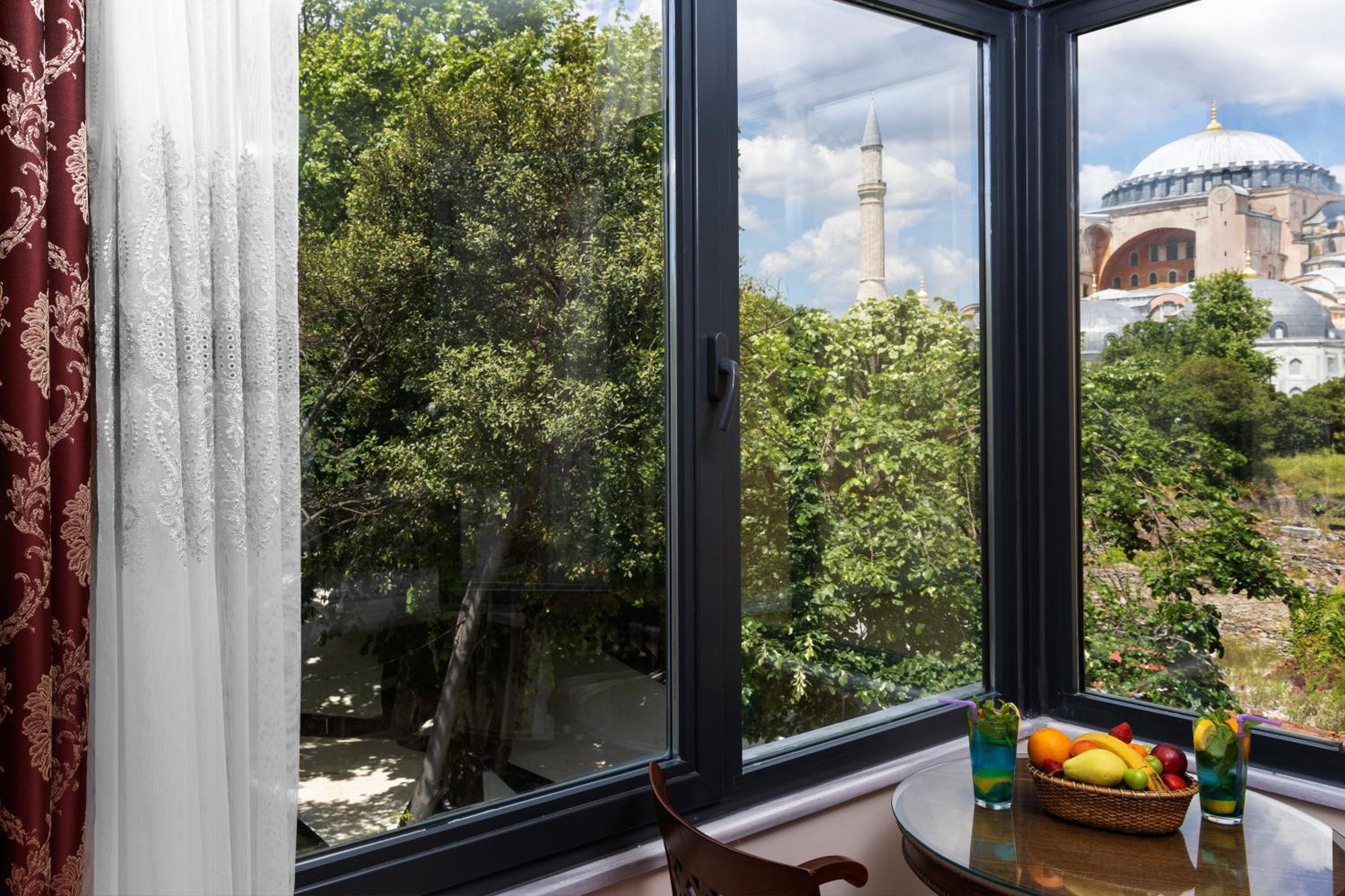 Premium Suite St.Sophia & Blue Mosque View photo 2