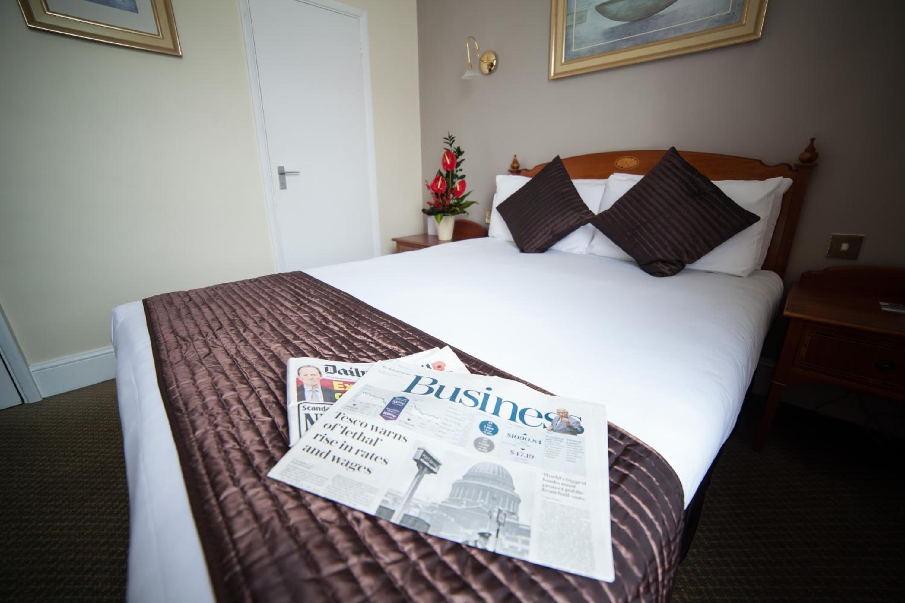 Standard Double Room photo 2