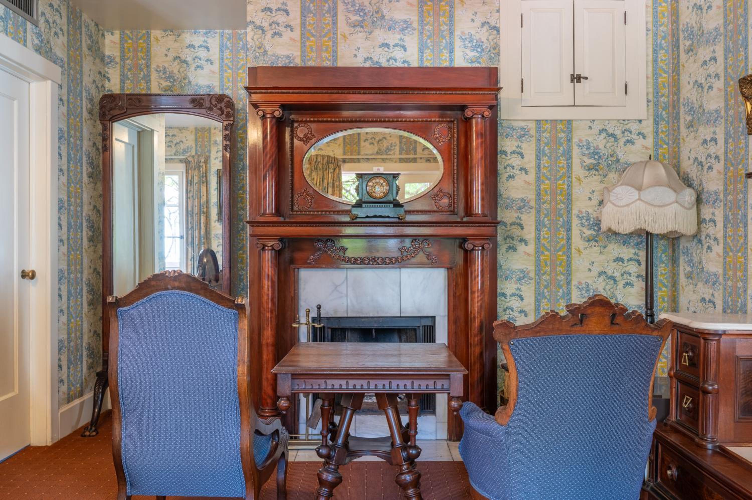 Deluxe Suite - Photo 1